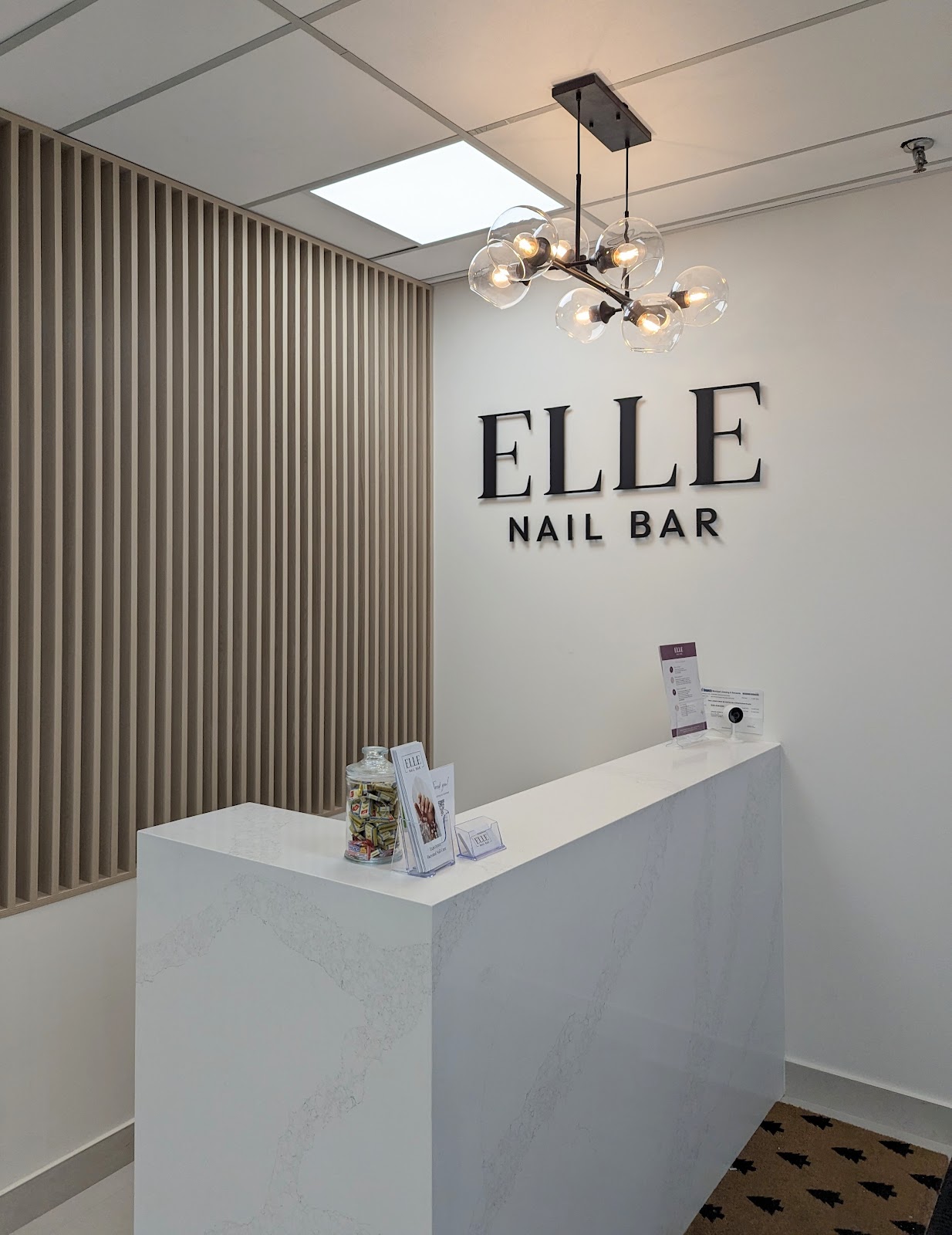 Elle Nail Bar - Nail Salon in Toronto