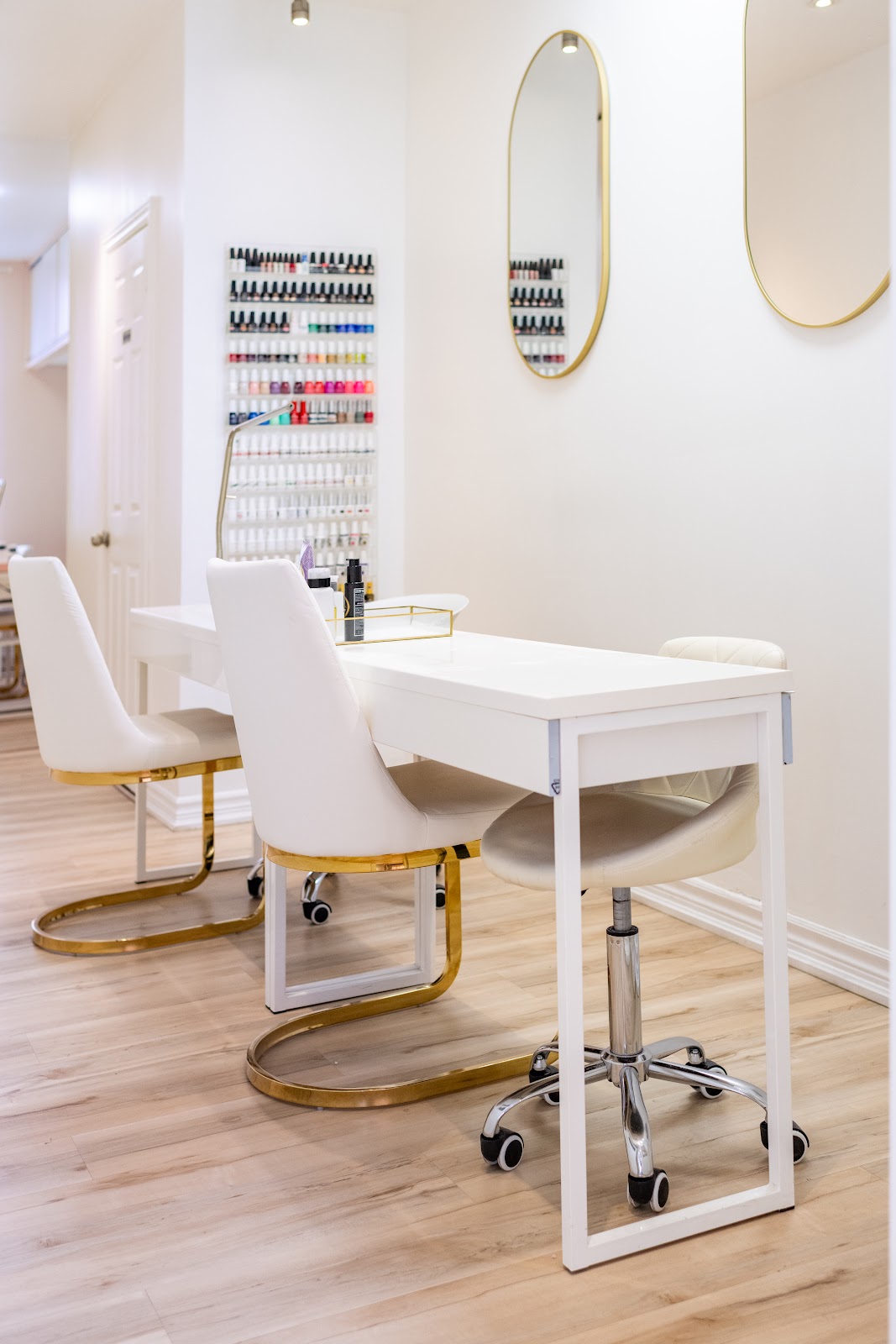 Loft Nail Studio - Nail Salon in Toronto