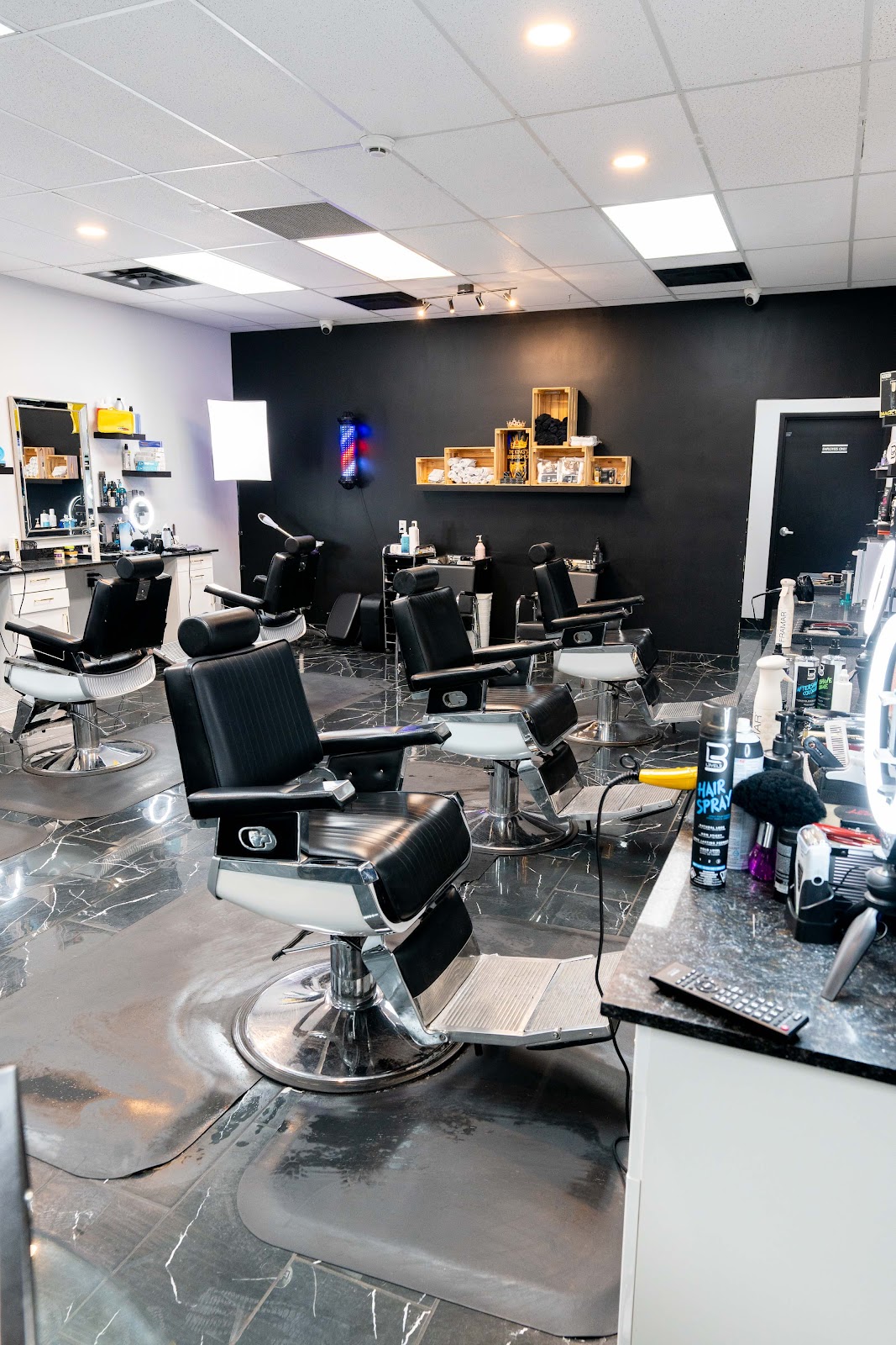 The King's Barbershop - Barbershop in Ottawa