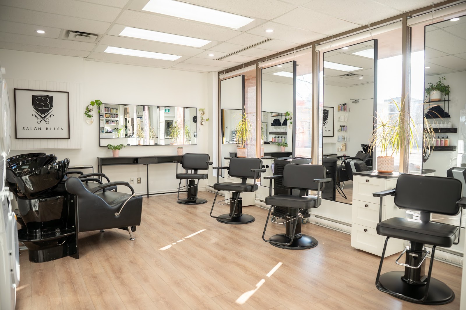 Salon Bliss - Hair Salon in Ottawa