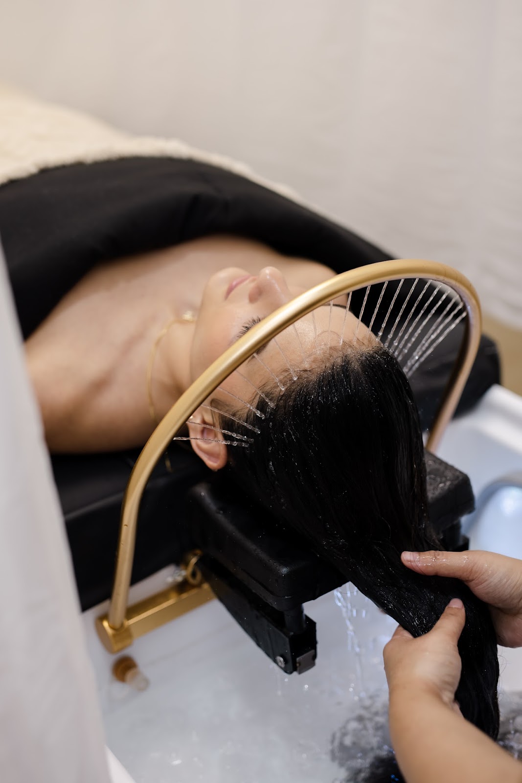 Dilaani Medical Aesthetics & Head Spa - Hair Salon in Ottawa