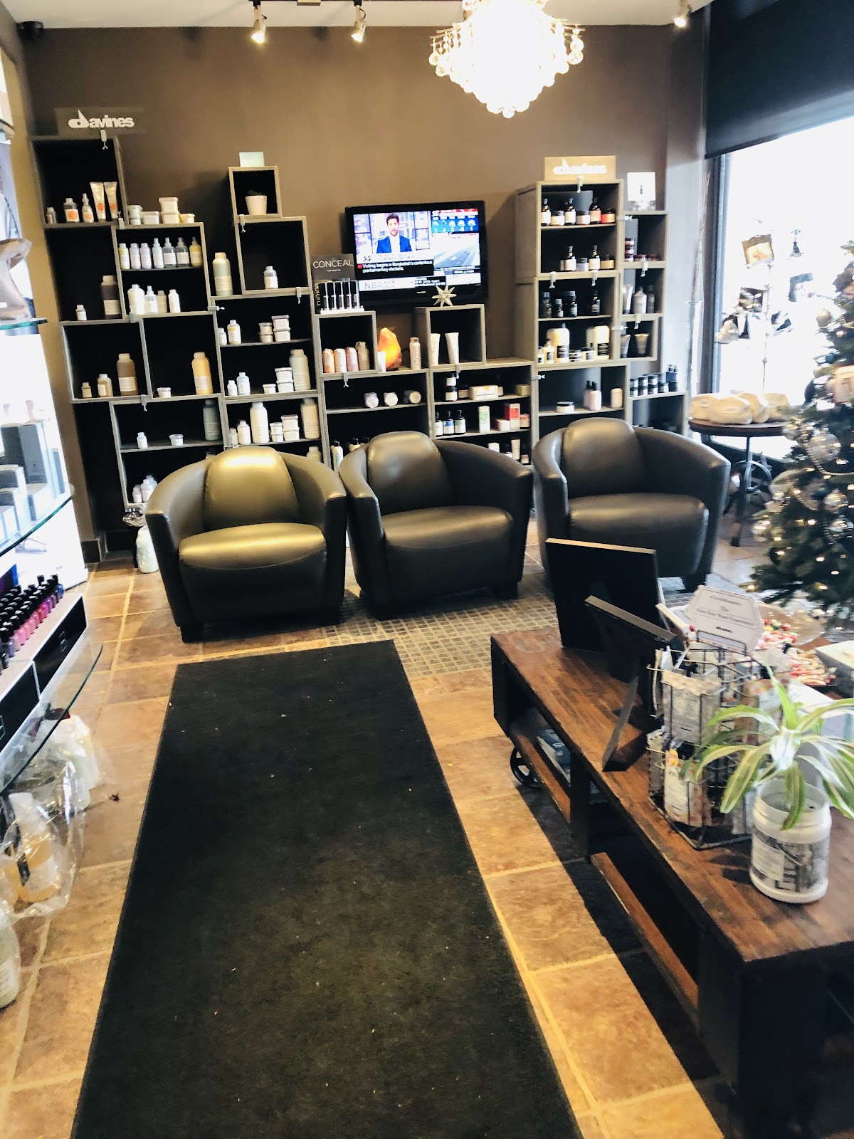 Fortelli Salon & Spa - Hair Salon in Mississauga