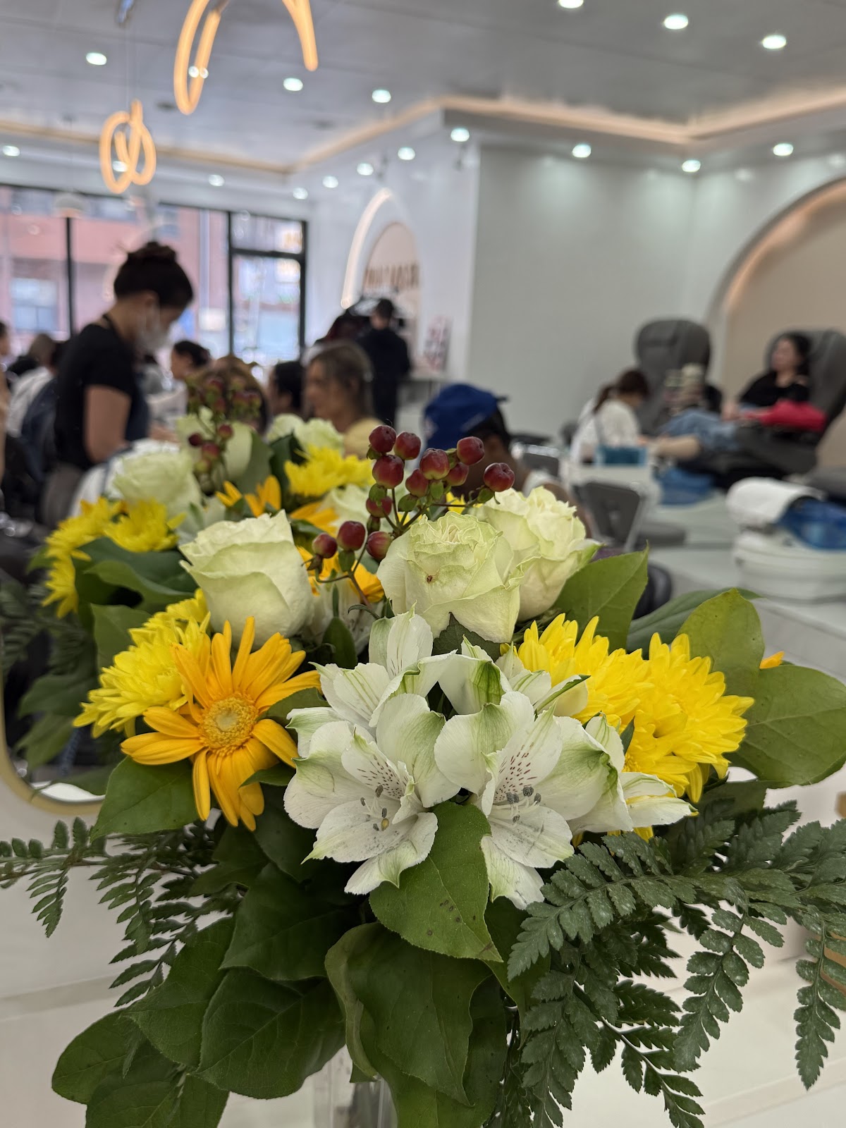 Tram Nail Studio - Nail Salon in Toronto
