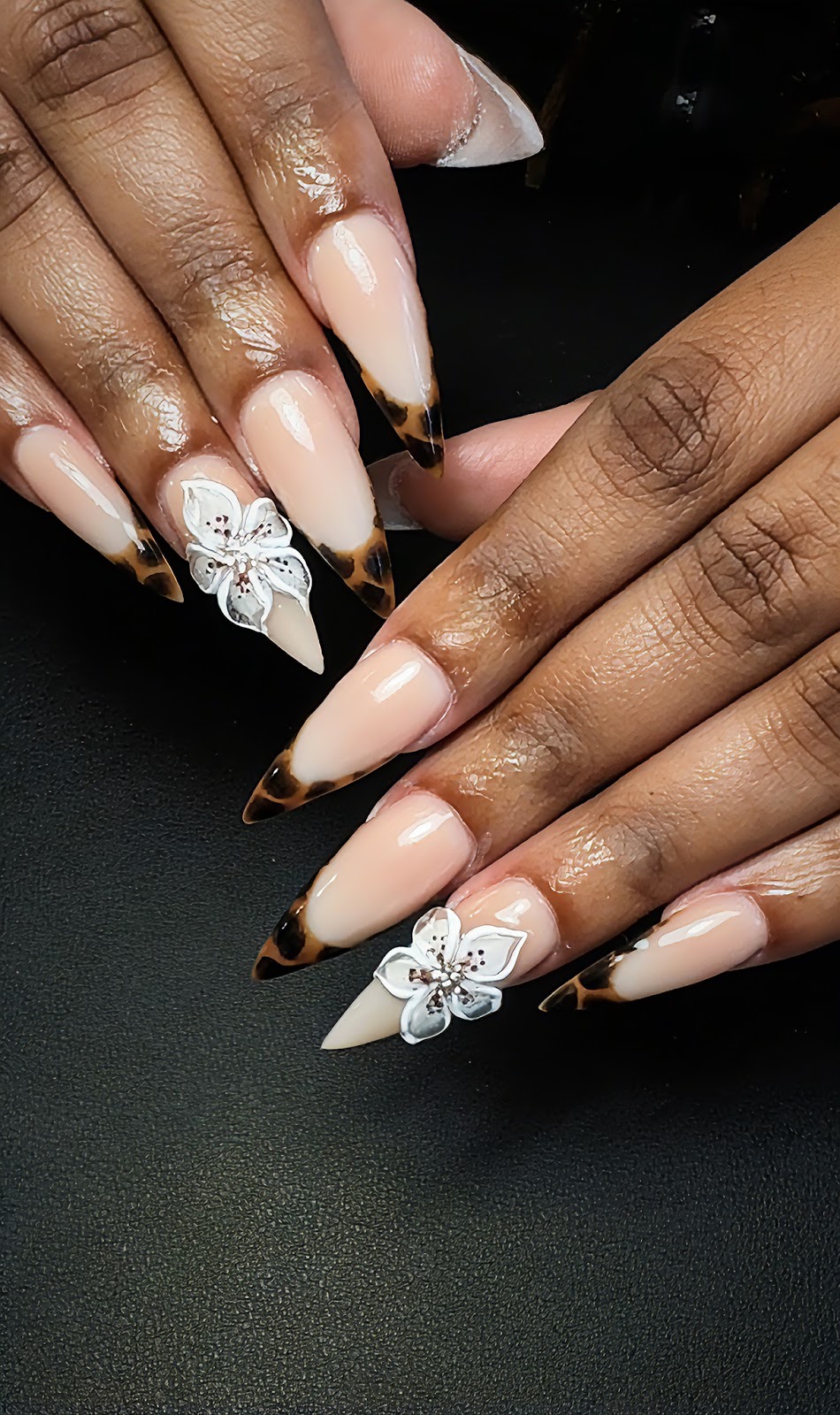 Sarang Nails & Beauty - Nail Salon in Toronto