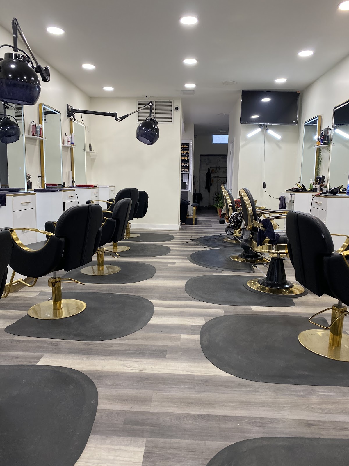 The Styloria - Hair and Beauty Studio - Hair Salon in Brampton