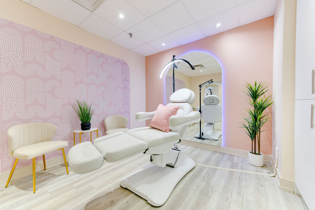 Uptown Med Spa Brampton - Beauty Spa in Brampton