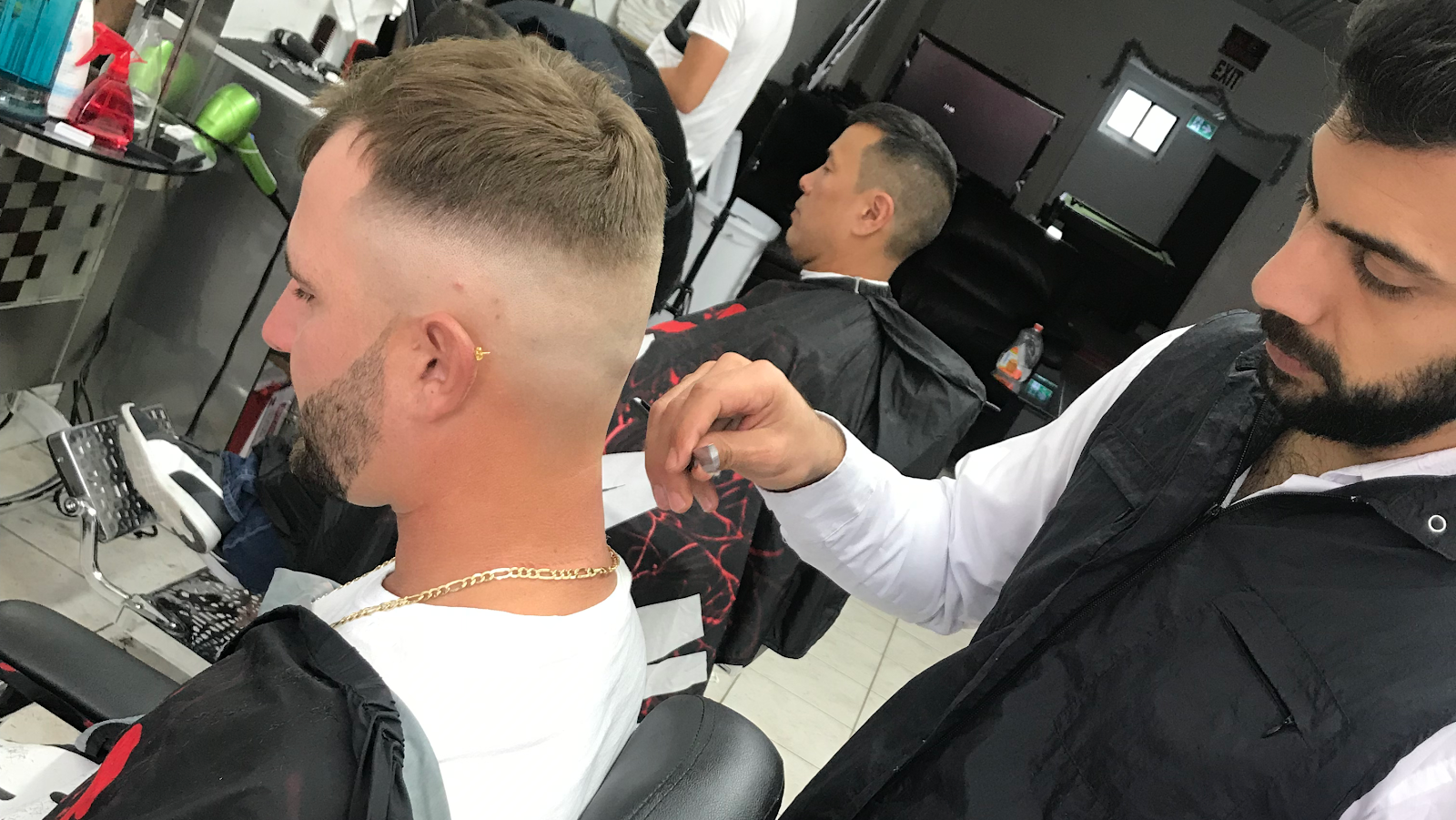Brothers Barbershop - Barbershop in Hamilton