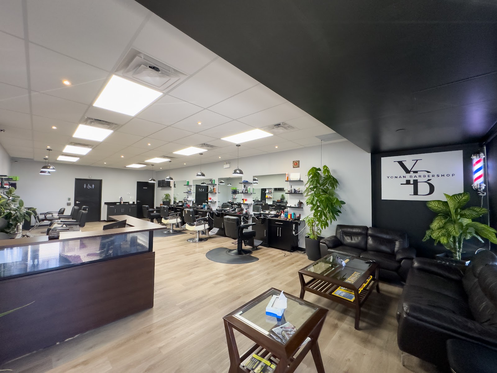 Yonan's Barbershop - Barbershop in Hamilton