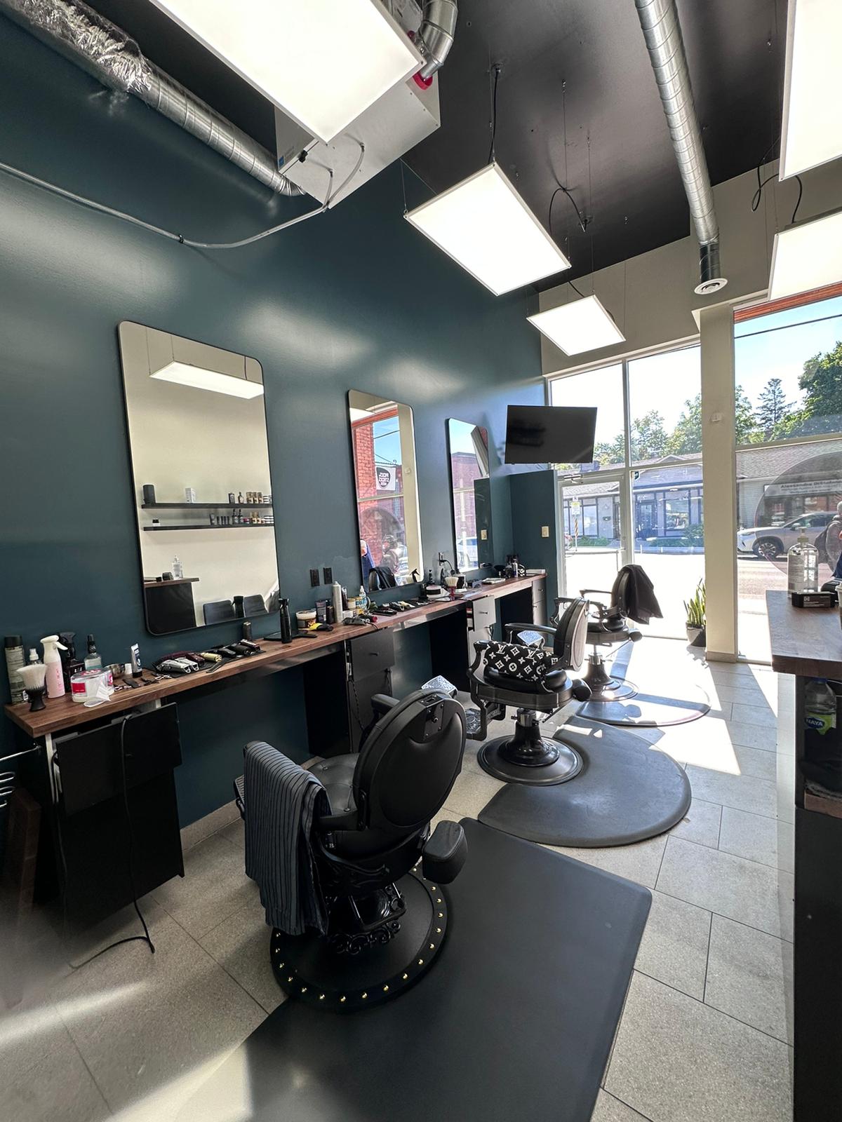 The barber on Locke - Barbershop in Hamilton
