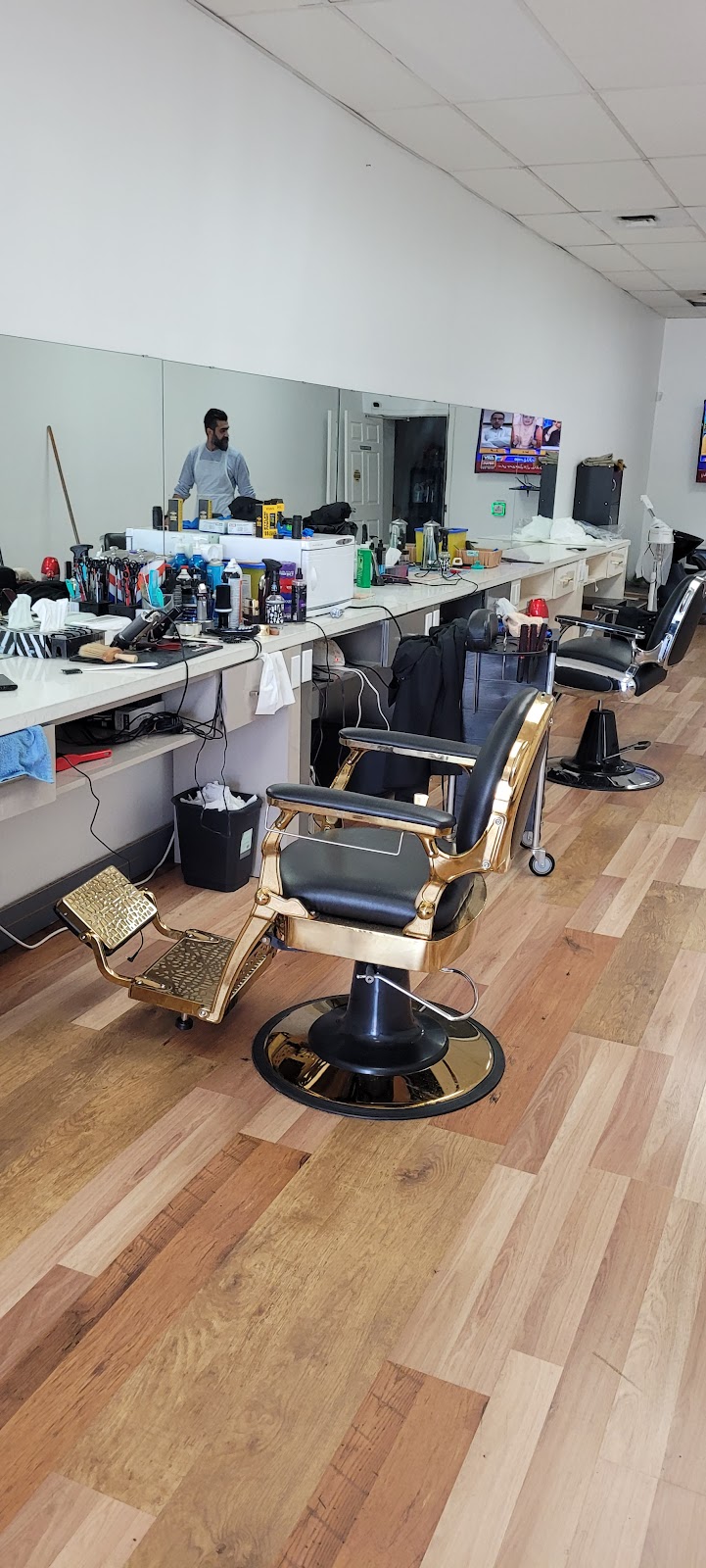 london barber huts - Barbershop in London
