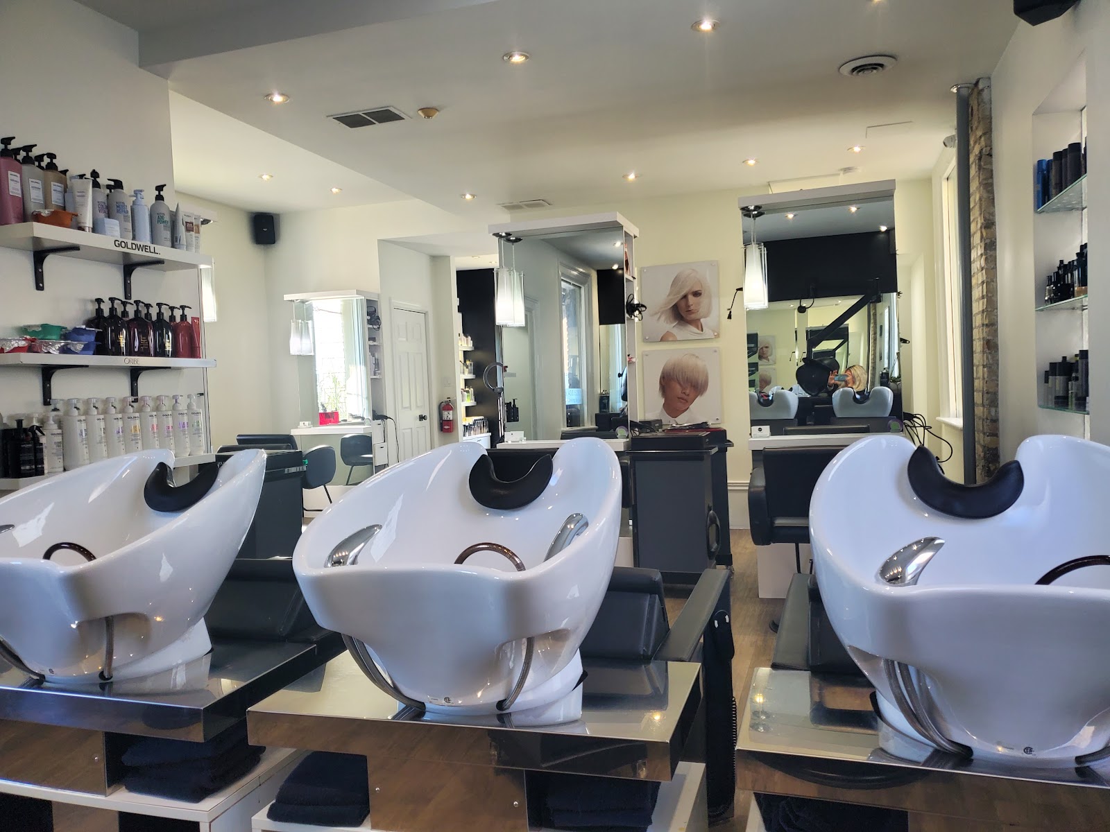 Taz Hair Company London - Hair Salon in London