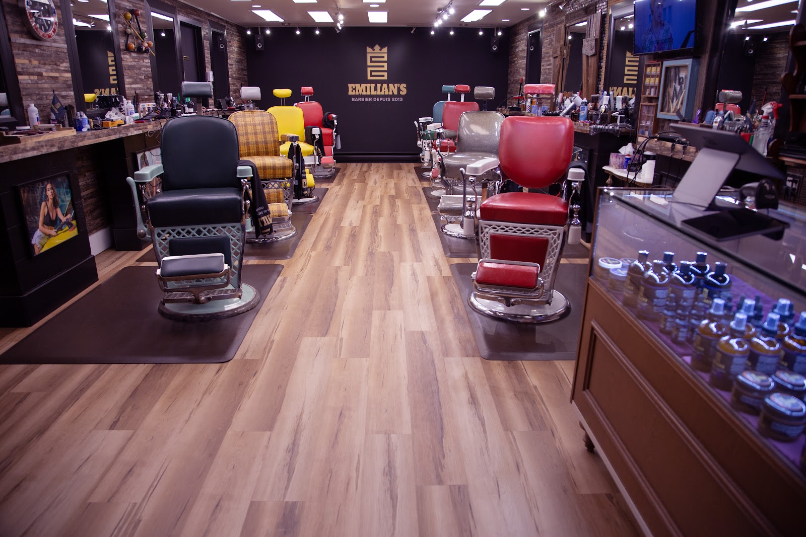 EMILIAN'S Barbier - Barbershop in Longueuil