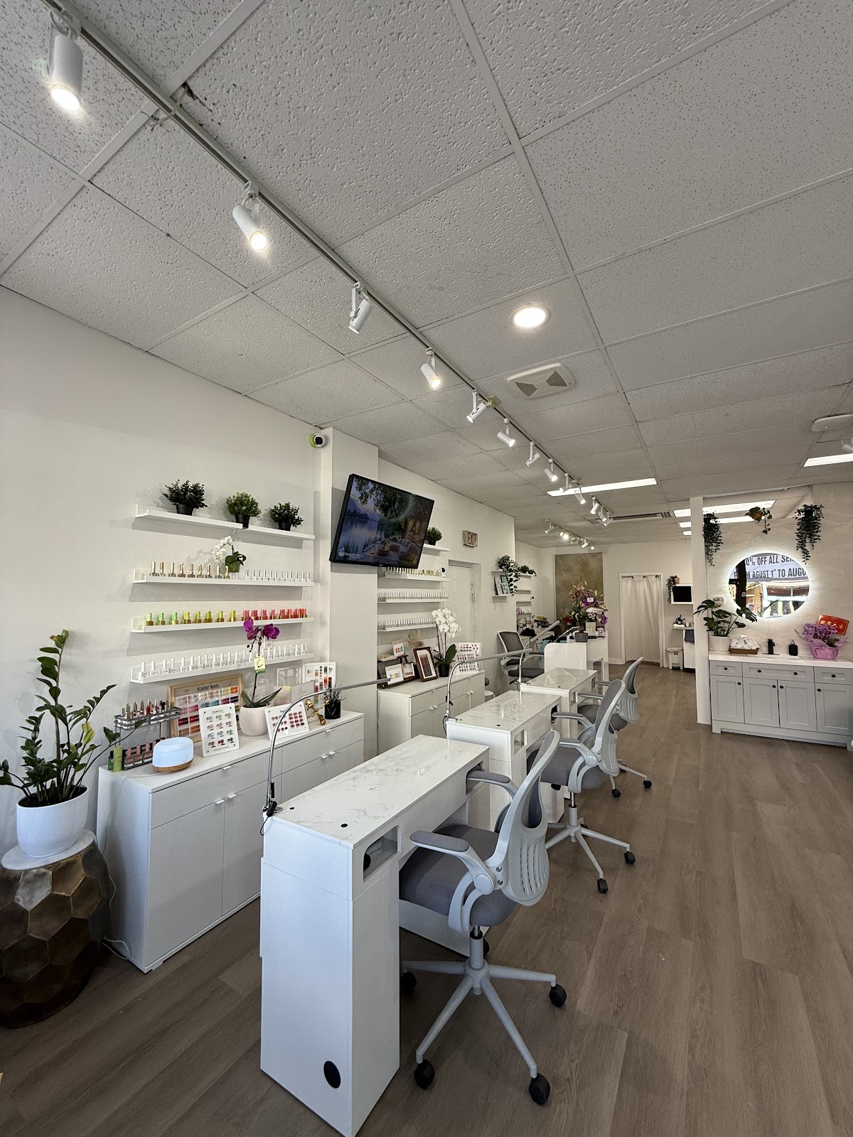 Glossé Nails - Nail Salon in Vancouver