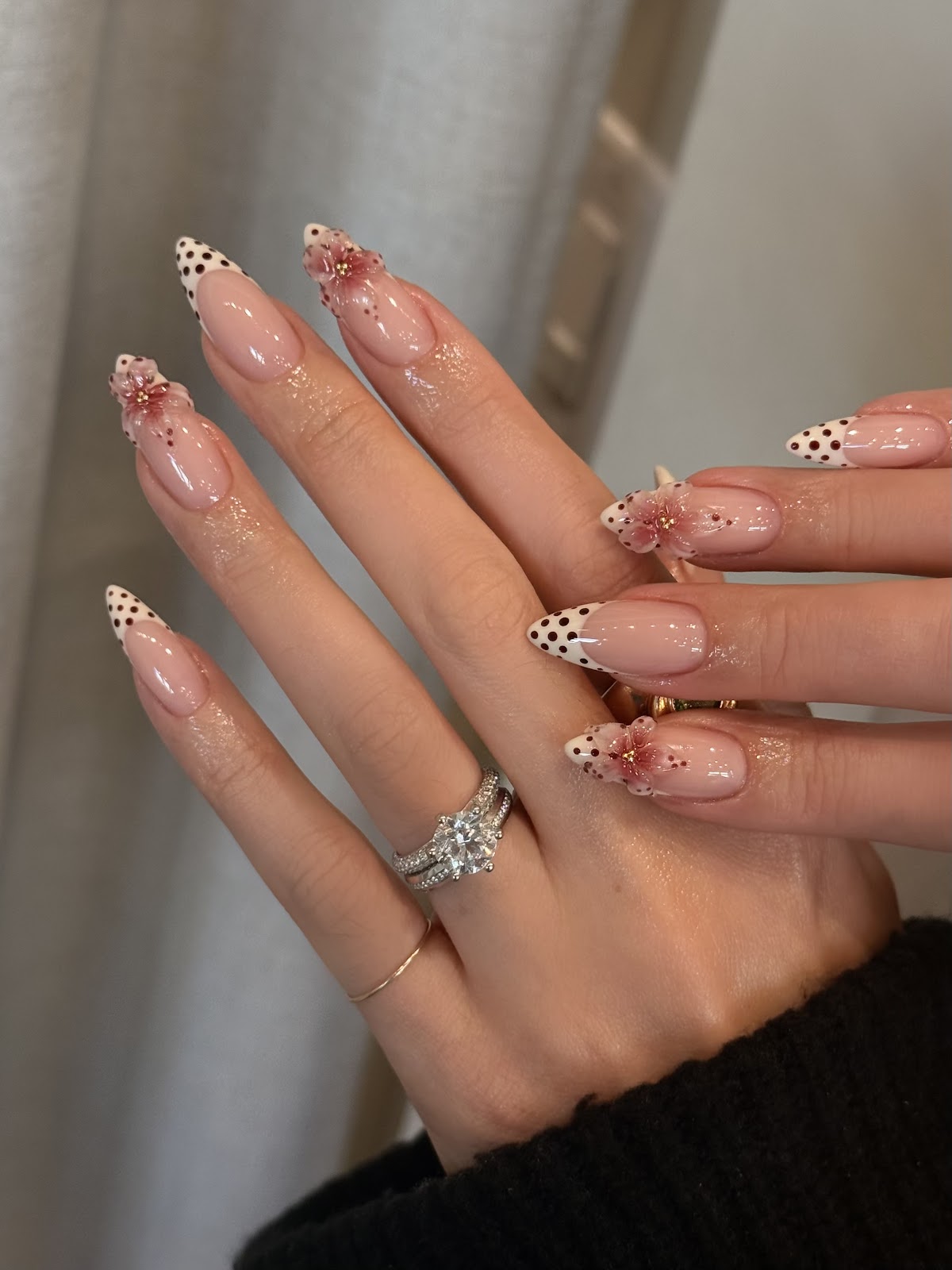 Mêli Beauty Lounge - Nail Salon in Vancouver