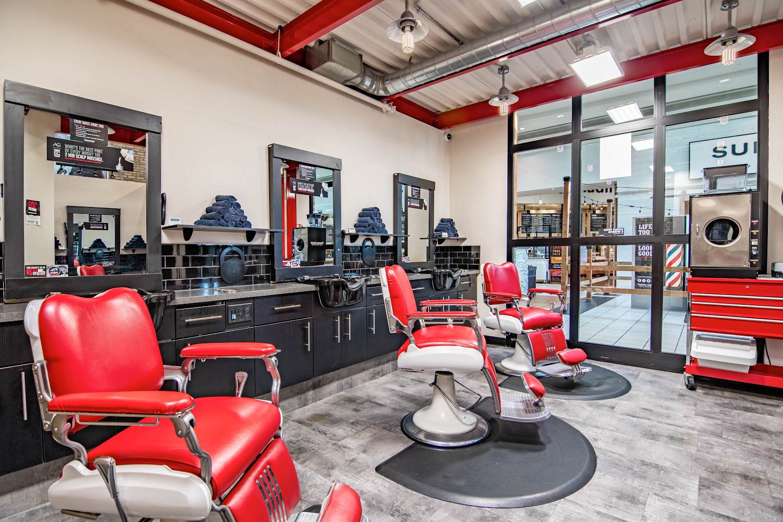Tommy Gun's Original Barbershop - Barbershop in Red Deer