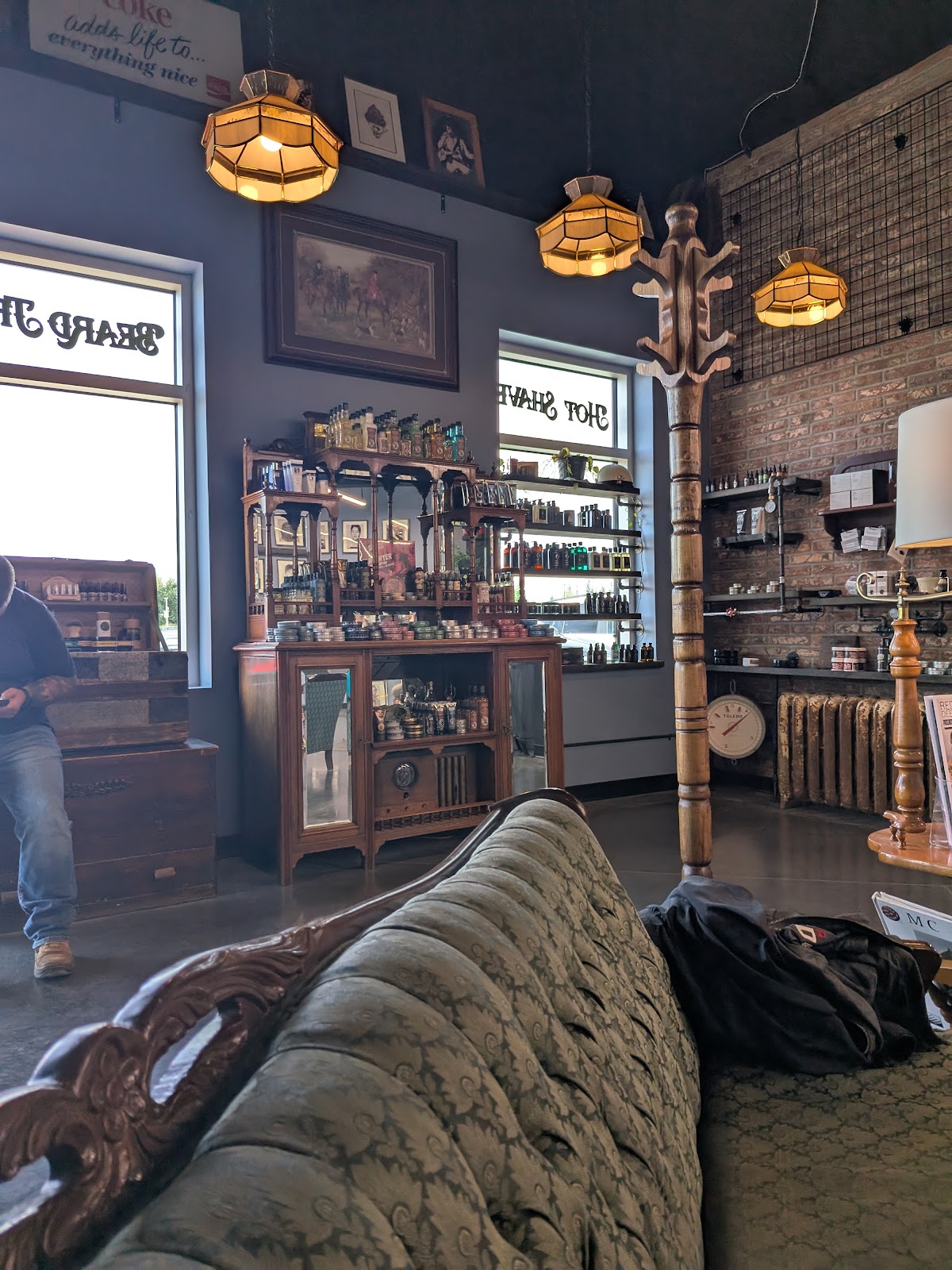 The Martlet Barbershop - Barbershop in Red Deer County