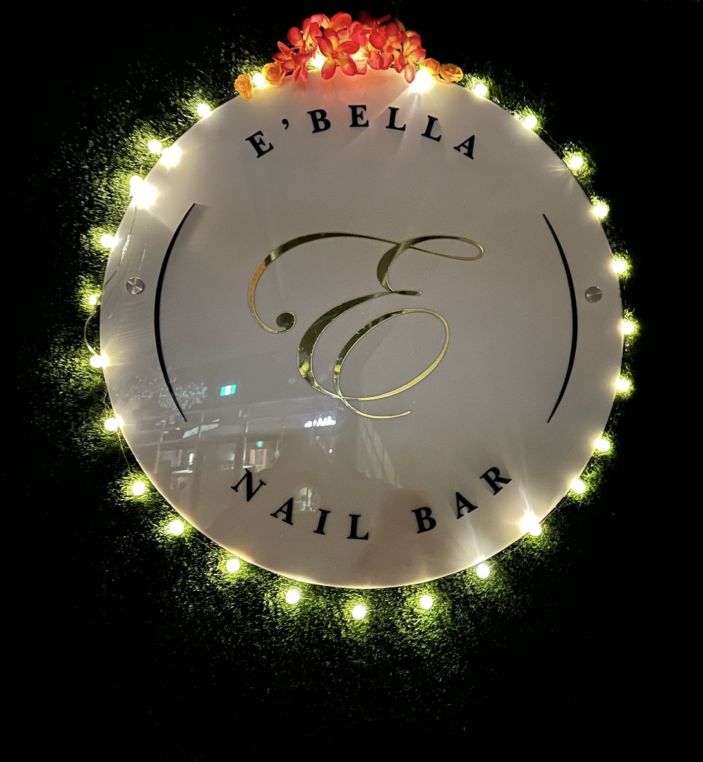 EBella Nail Bar - Nail Salon in Red Deer