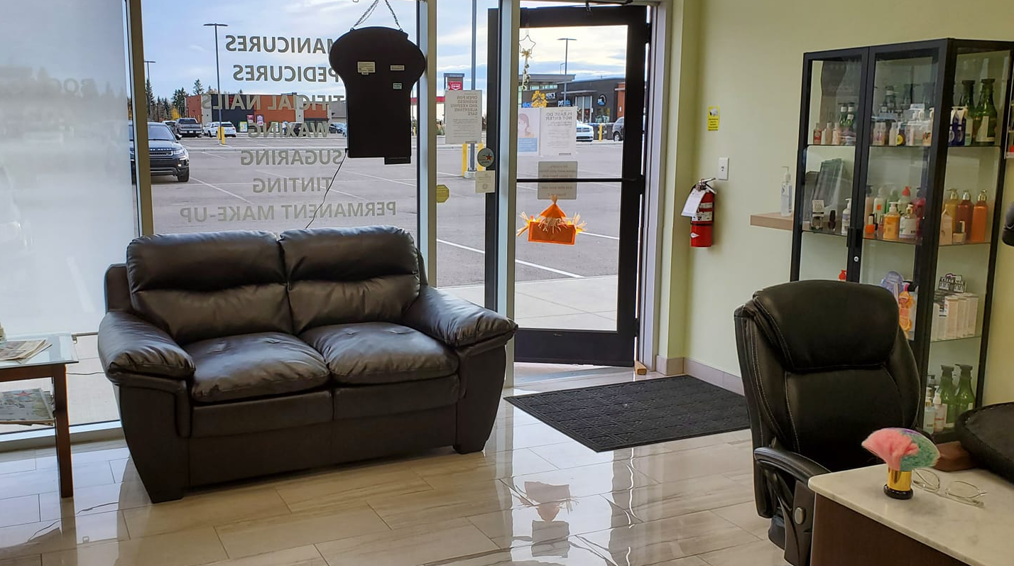 Prestige Nails & Spa - Nail Salon in Red Deer