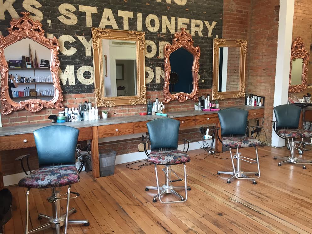 Union Salon - Hair Salon in Lethbridge