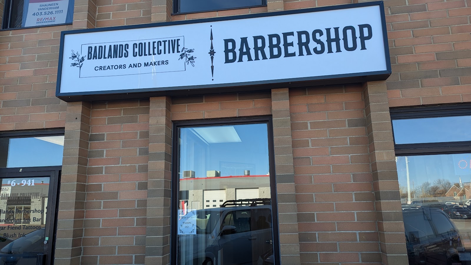 Badlands Barbershop - Barbershop in Medicine Hat