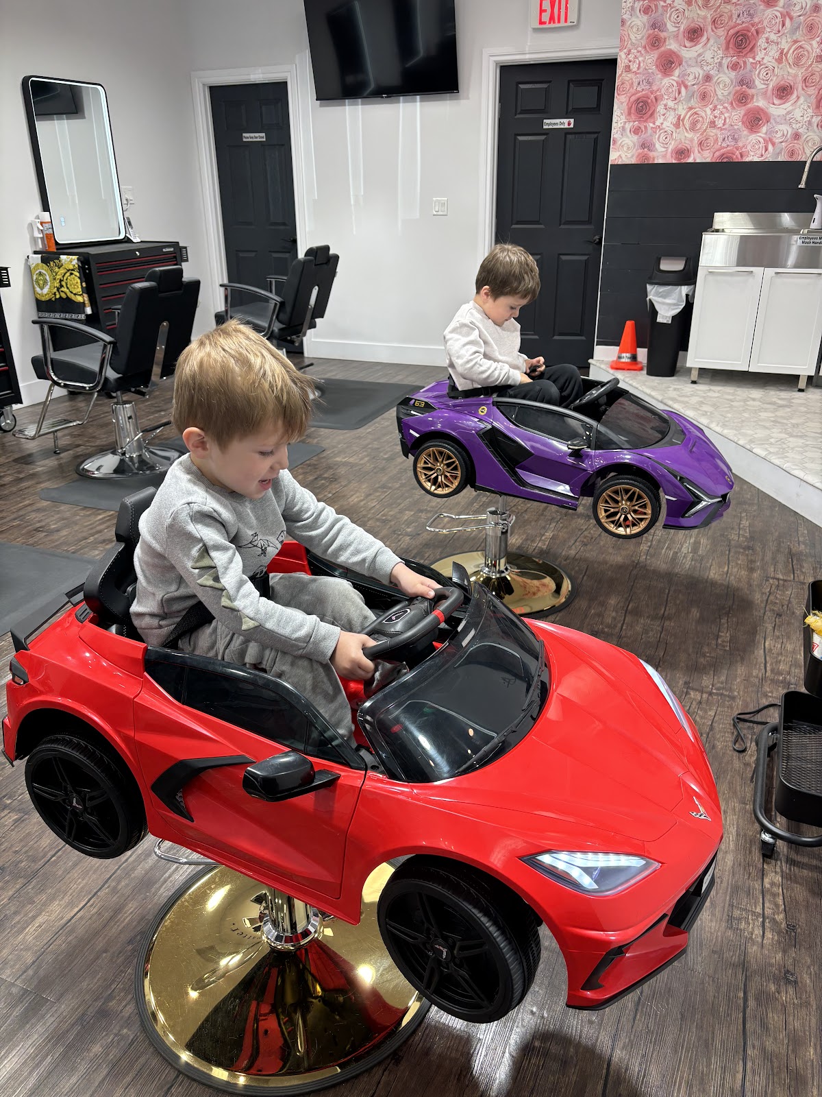 The Headmaster - Barbershop in Grande Prairie