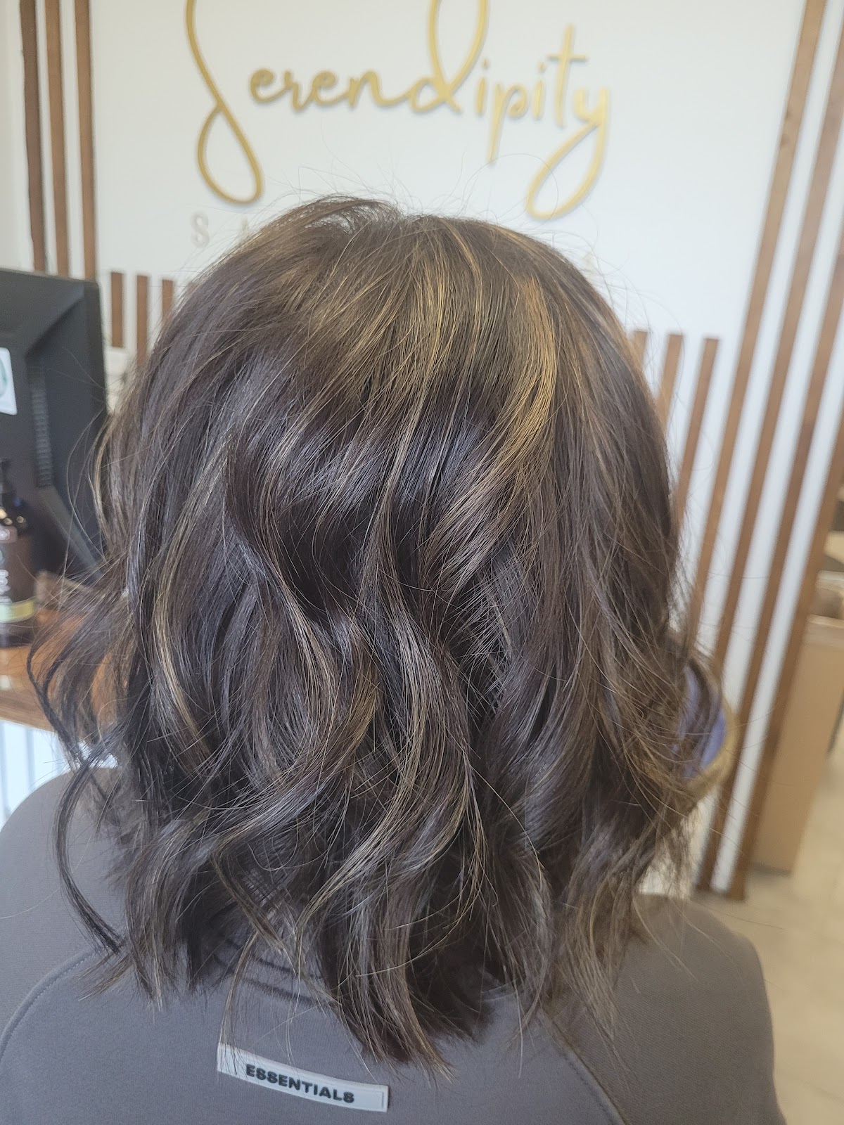 Serendipity Salon And Spa Ltd - Hair Salon in Airdrie