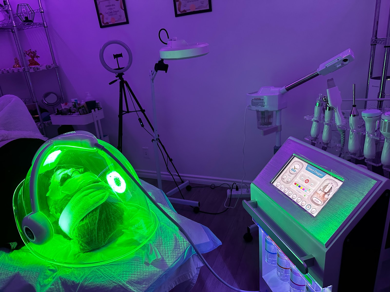 Facial and esthetic spa by Sarah - Beauty Spa in Airdrie