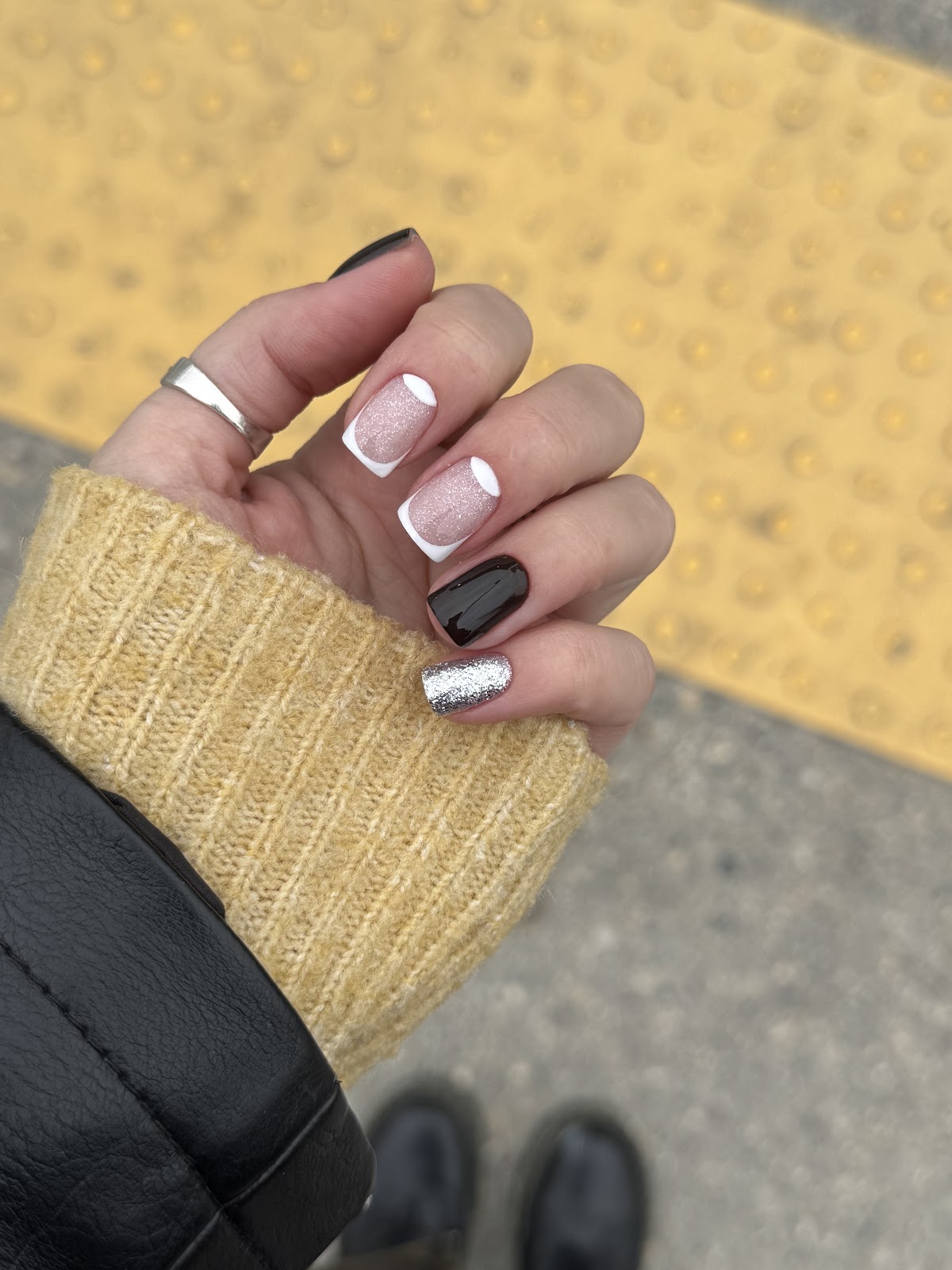 Black Coven Nails - Nail Salon in Winnipeg