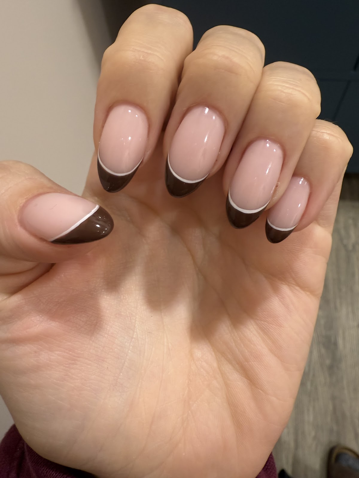 Fifth Hair Lounge and Beauty Bar - Hair Salon in Winnipeg