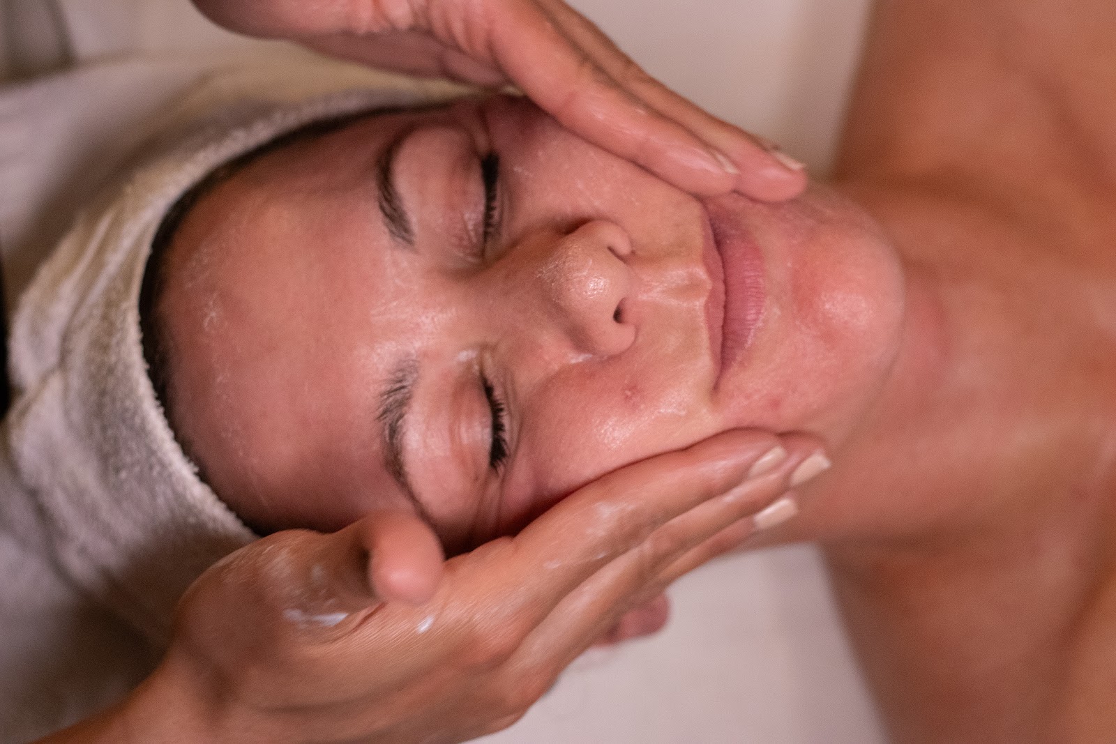 Visage Clinical Beauty - Nail Salon in Winnipeg