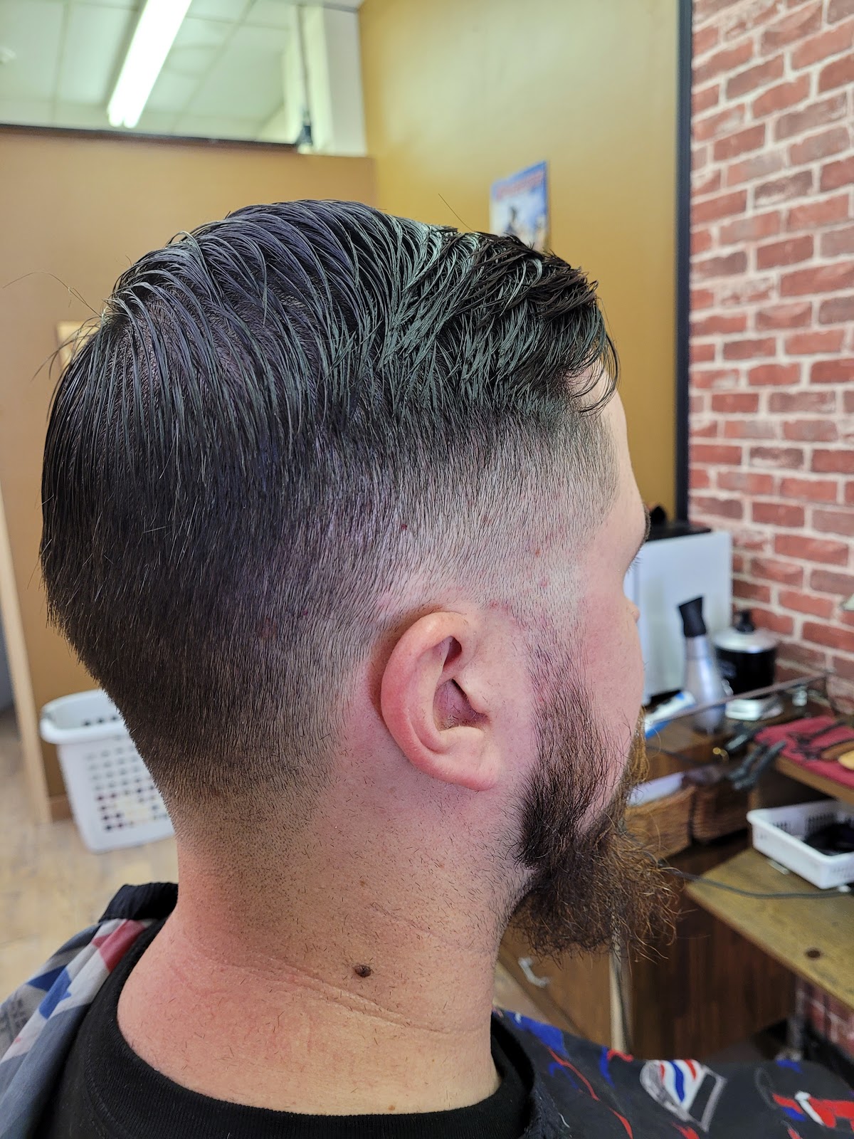 Modified barbershop - Barbershop in Brandon