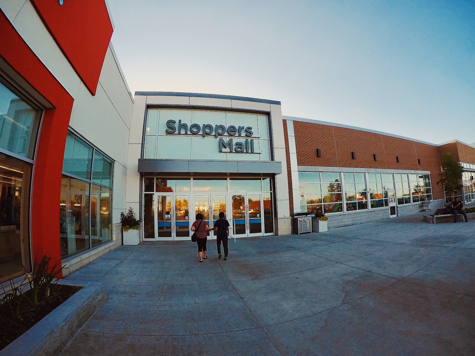 Shoppers Mall - Barbershop in Brandon