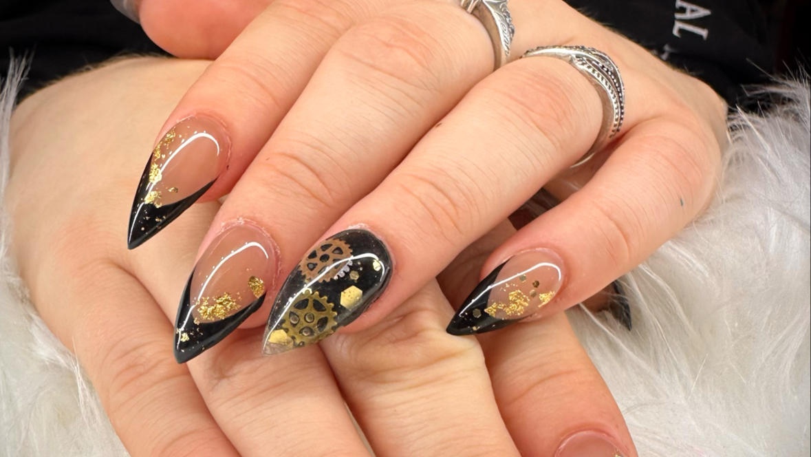 COCO NAILS SPA & LASHES - Beauty Spa in Brandon