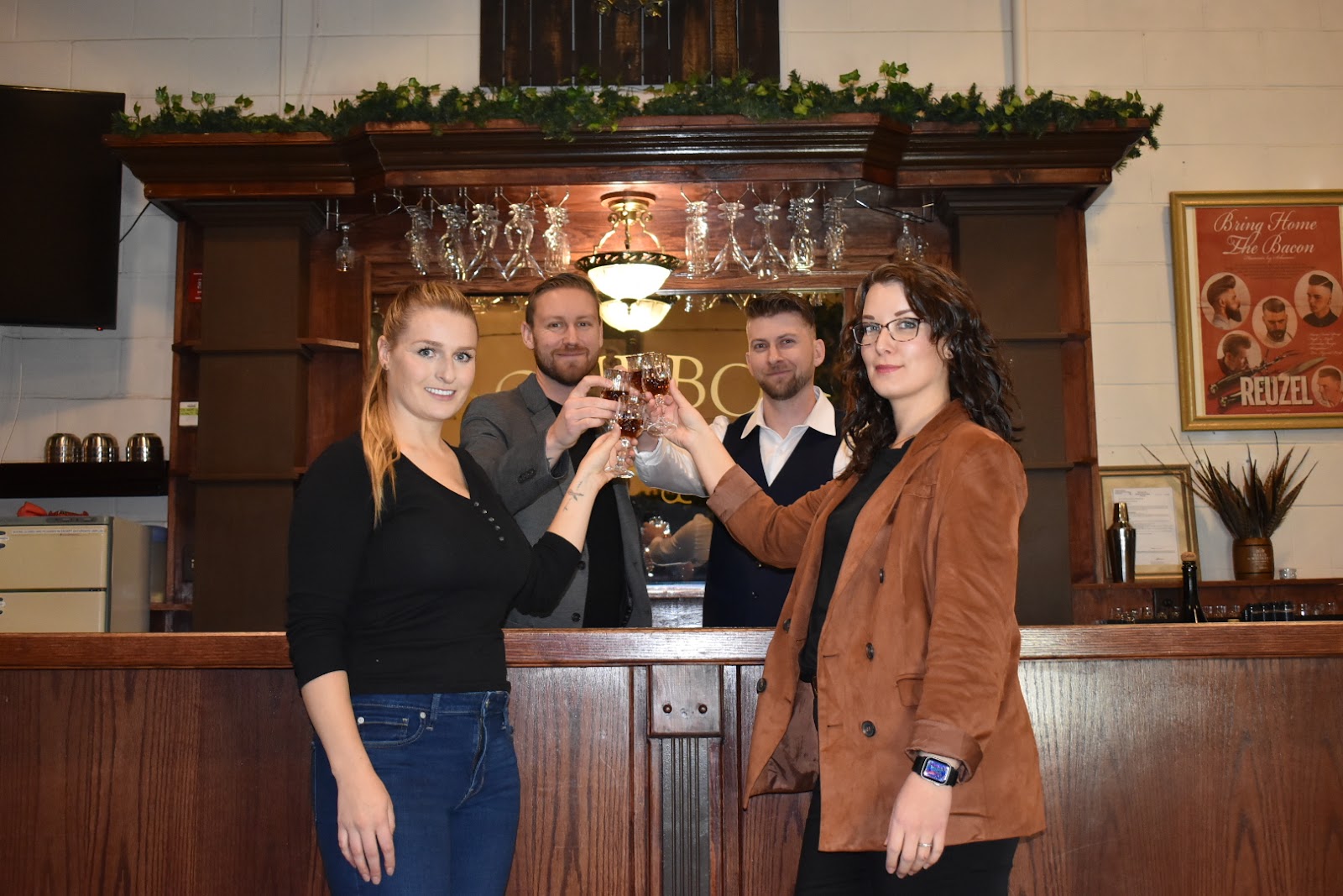 BOURBON Barbershop and Shaveclub - Barbershop in Saskatoon