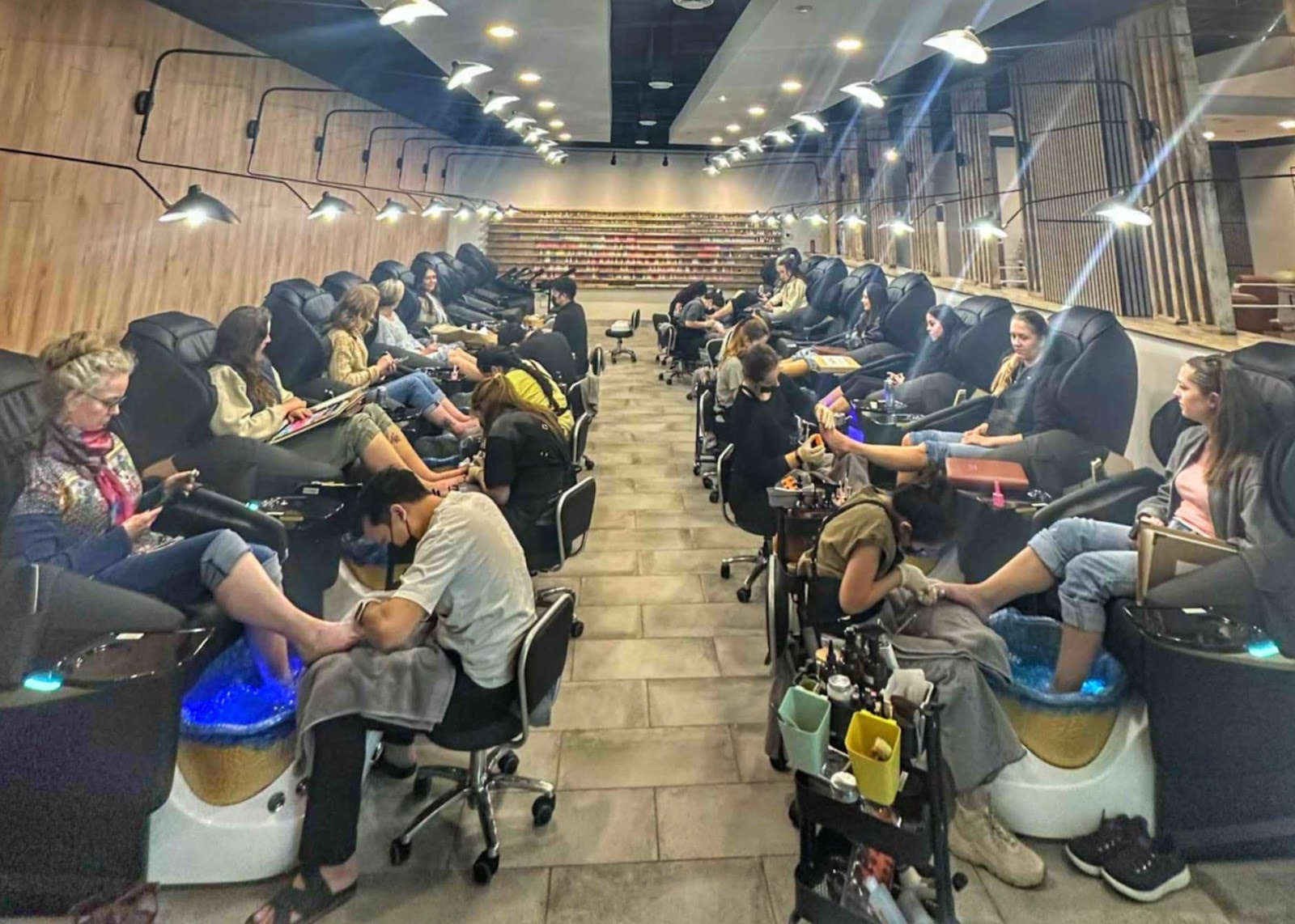 Hana Nails & Spa (4) (Main Street) - Nail Salon in Saskatoon