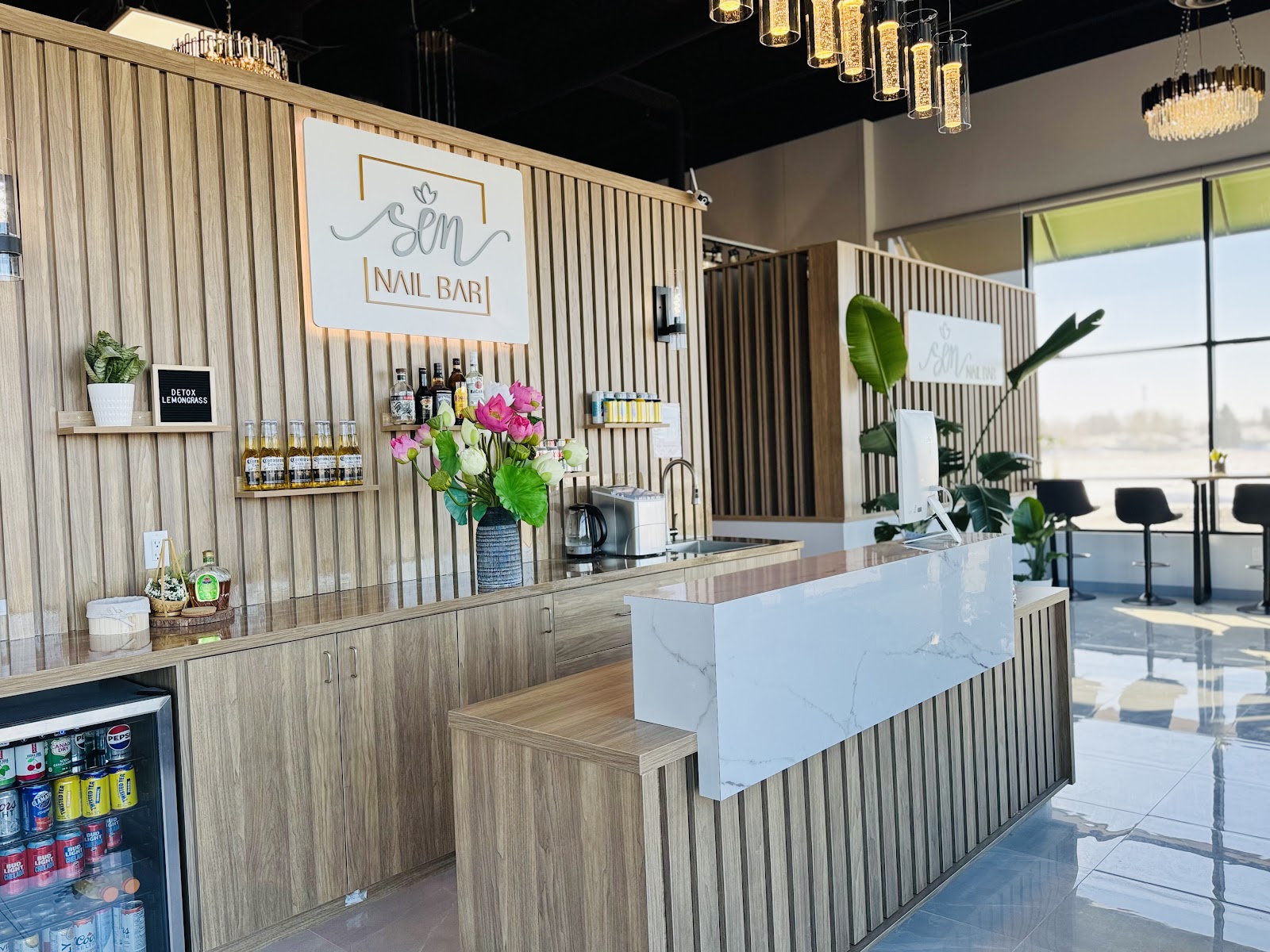 Sen Nail Bar - Nail Salon in Regina