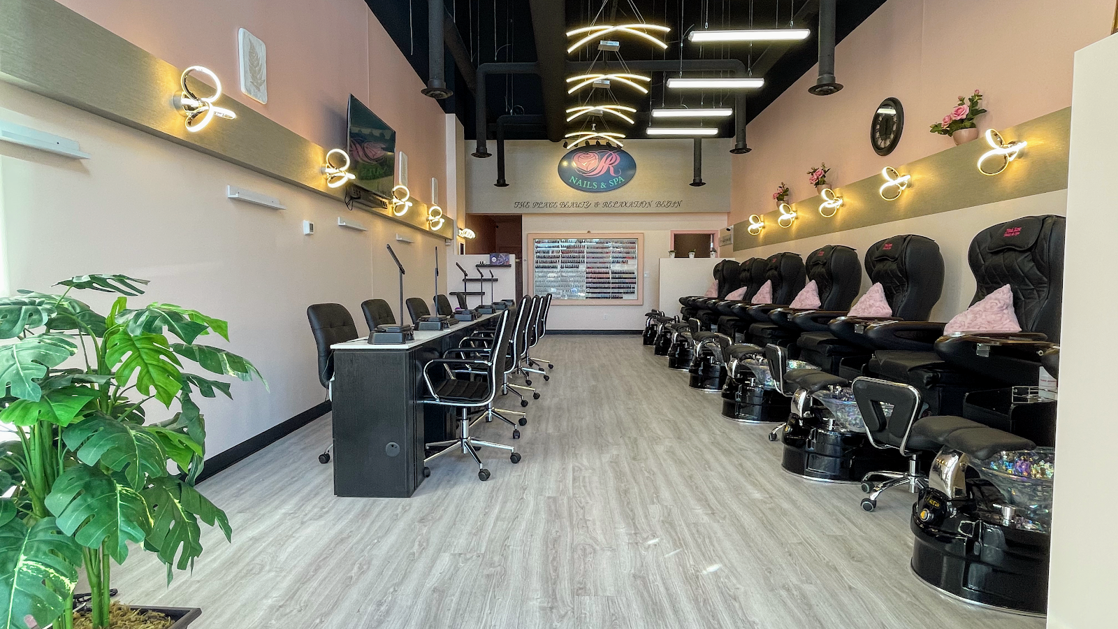 PINK ROSE NAILS & SPA South - Nail Salon in Regina