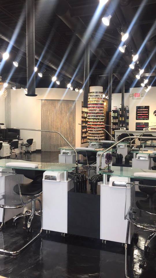 Slayed Esthetics Lounge - Nail Salon in Regina