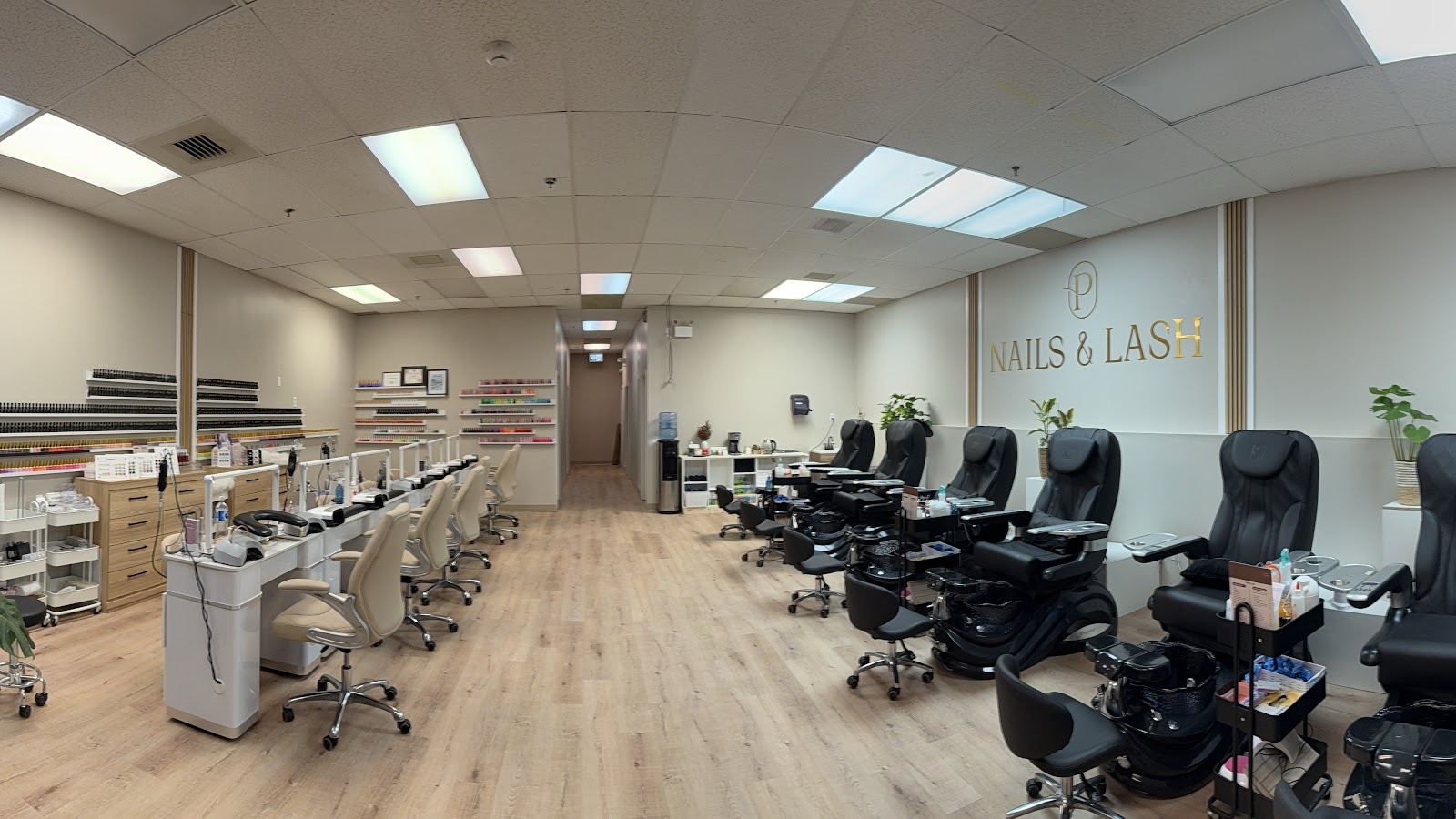 POSH NAILS & LASH SPA - Beauty Spa in Prince Albert