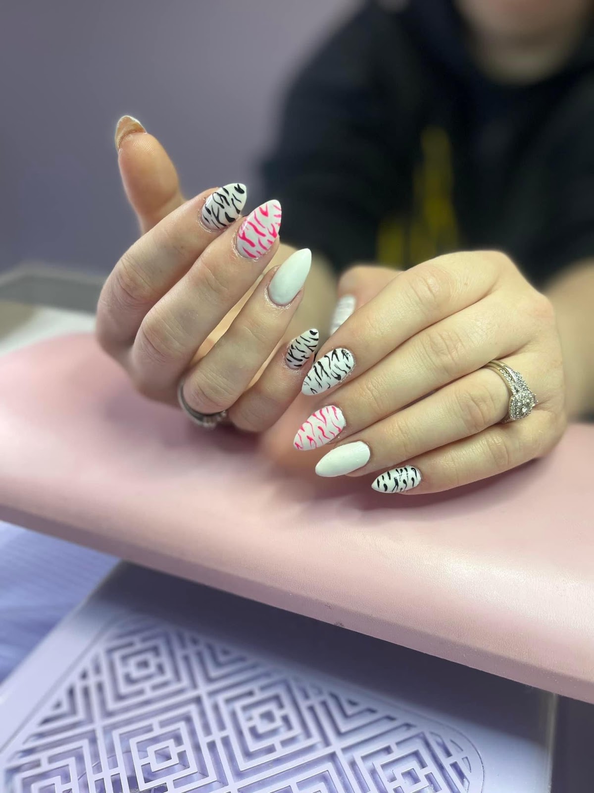 Sweet Vixens. Sugaring & Nail Salon - Nail Salon in Moose Jaw