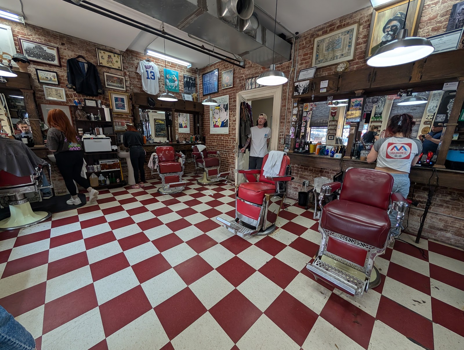 Sailor Bup's Barbershop - Barbershop in Halifax