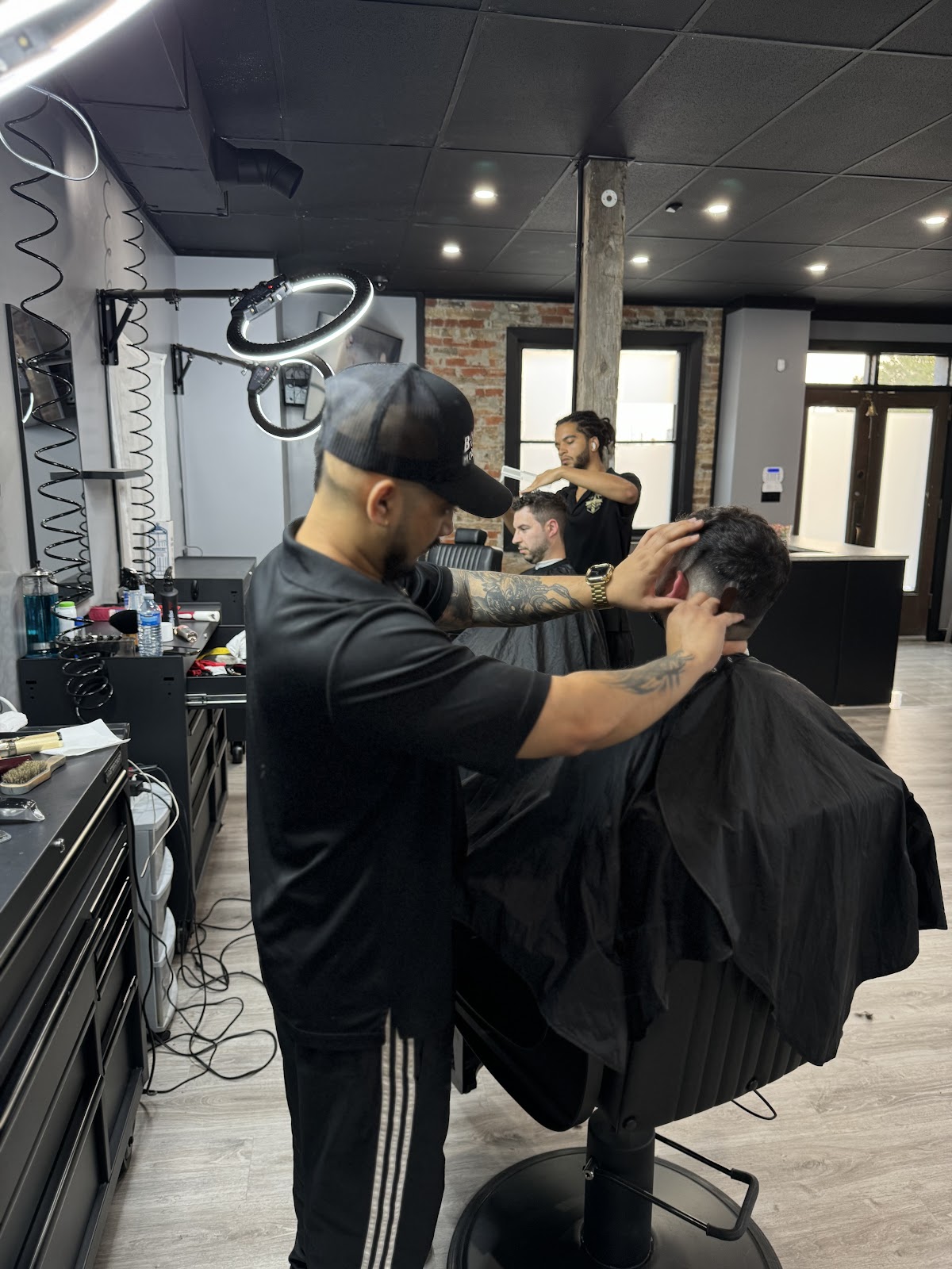 Upperline Barbershop - Barbershop in Brantford