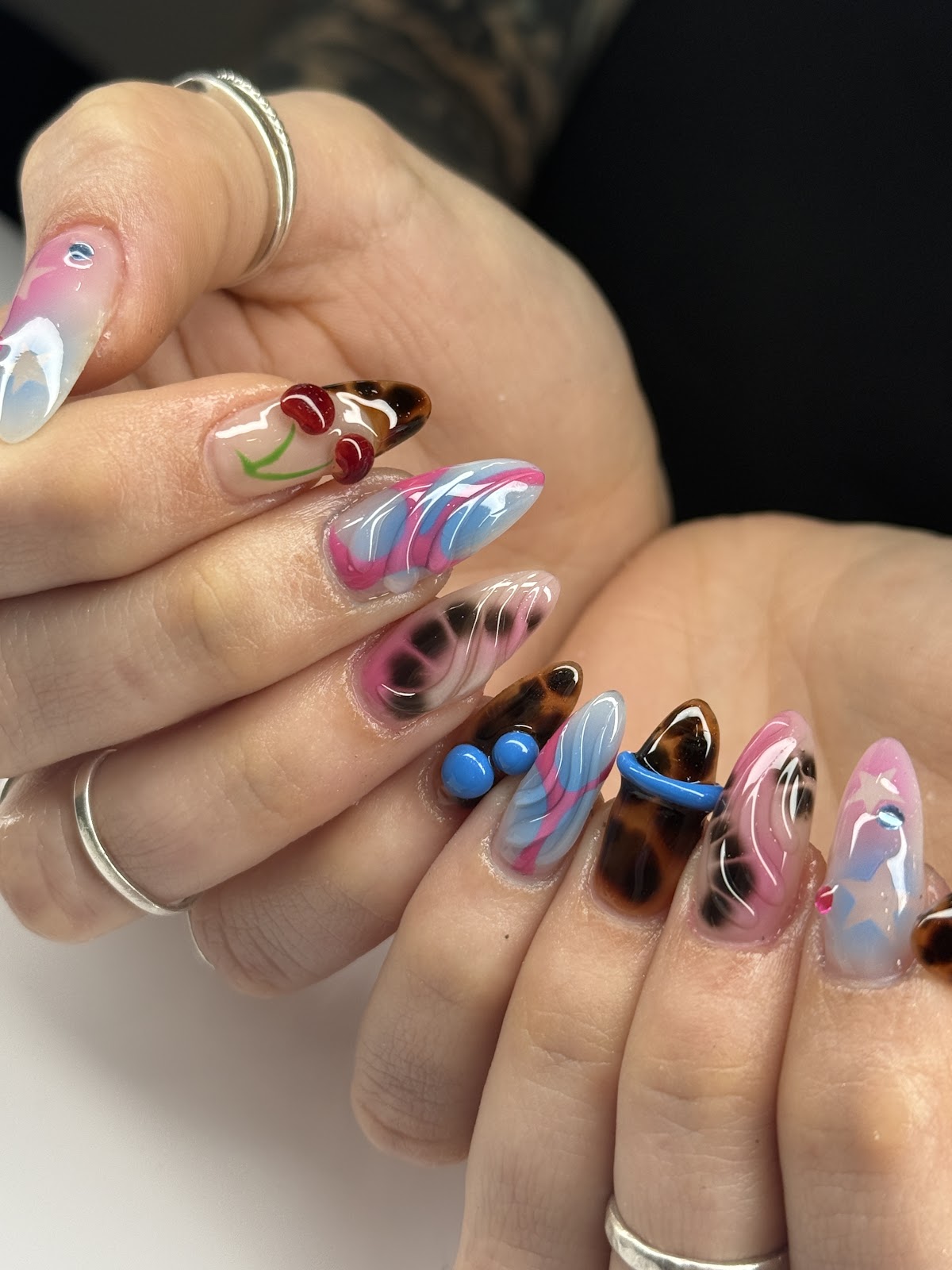SIS Nails Co. - Nail Salon in Vancouver