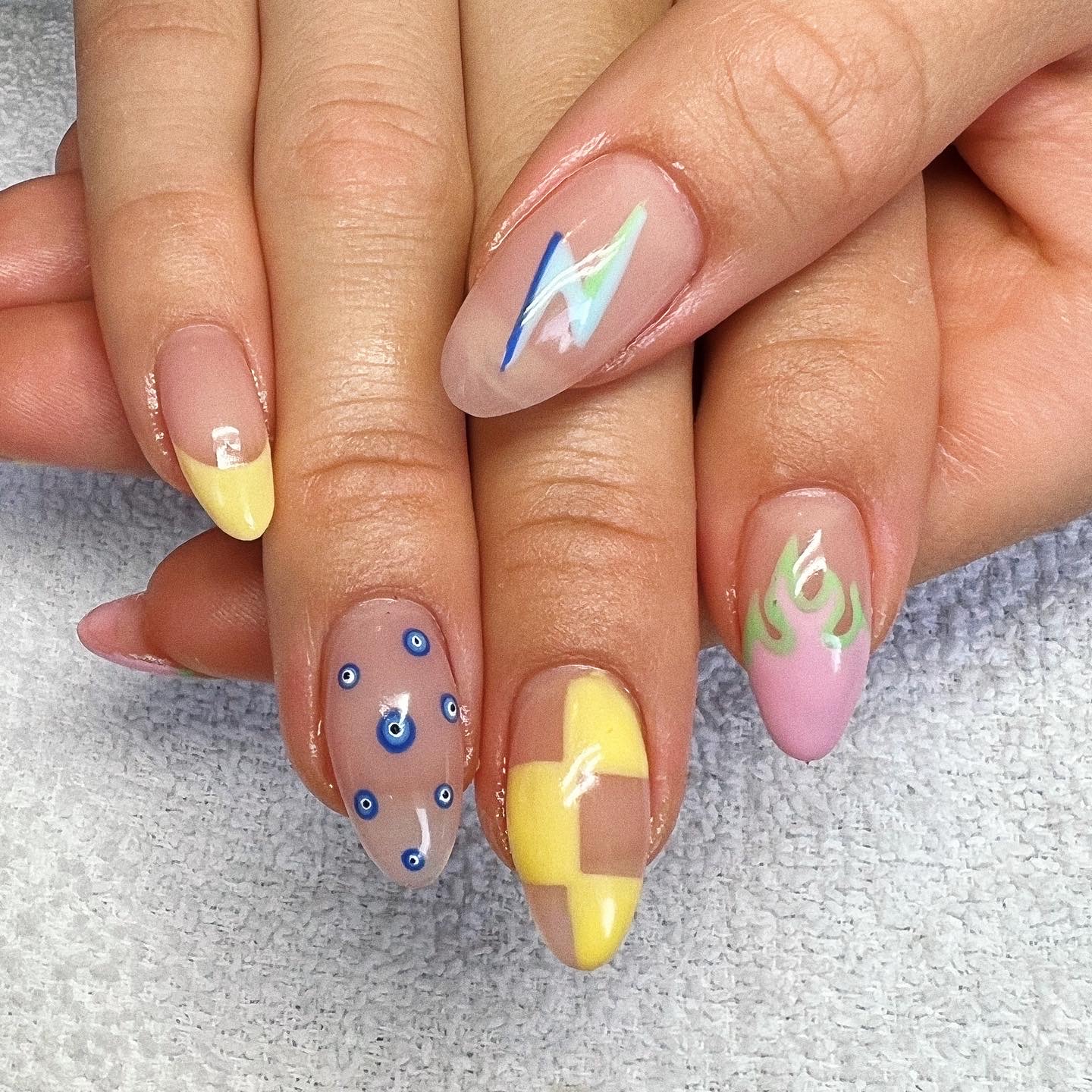 Get Tipsy Beauty Bar - Nail Salon in Kamloops