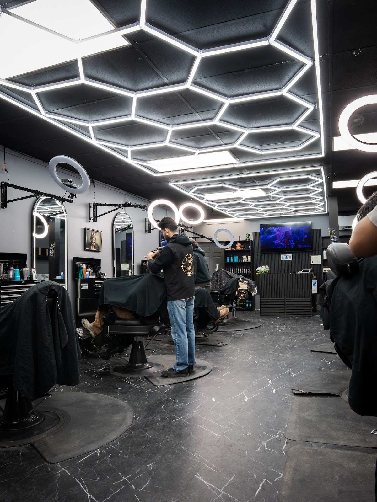 Lala Ji The Barber Shop - Barbershop in Dartmouth