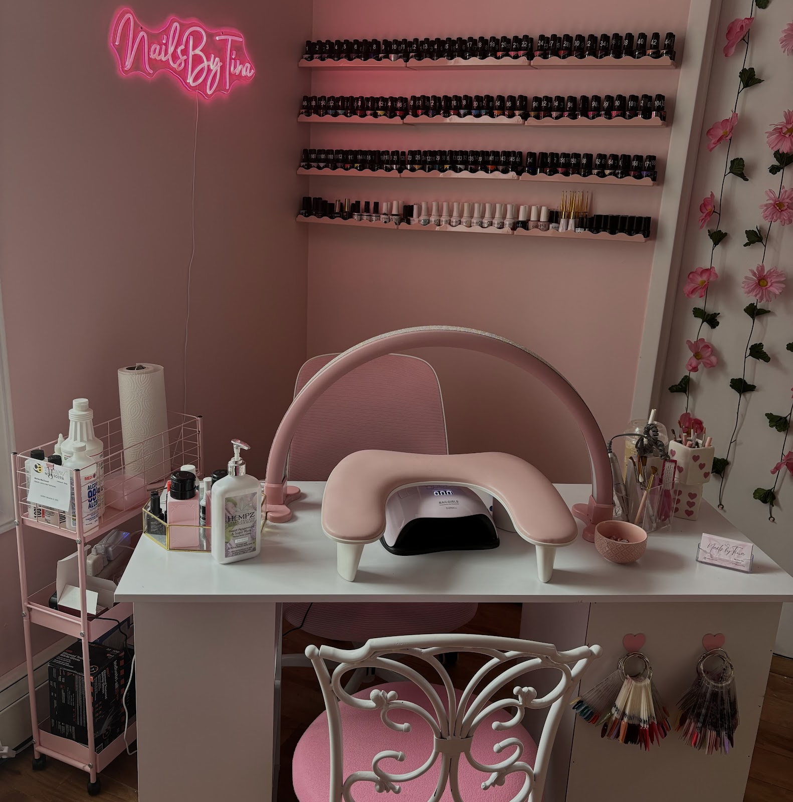 Nails by Tina - Nail Salon in Sydney