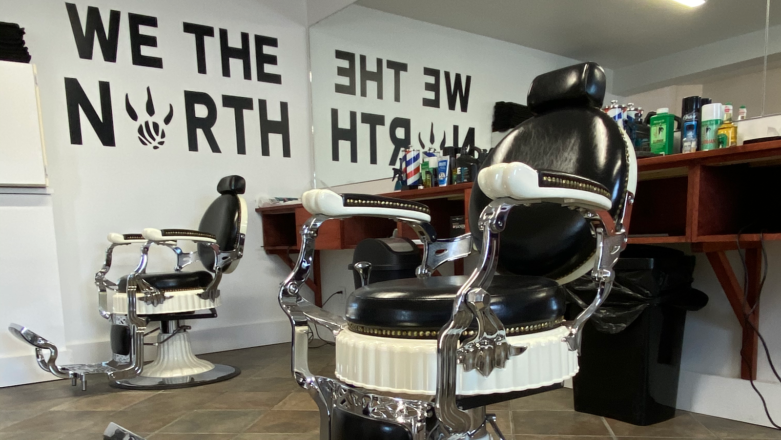 The Royal Barbershop North - Barbershop in Fredericton
