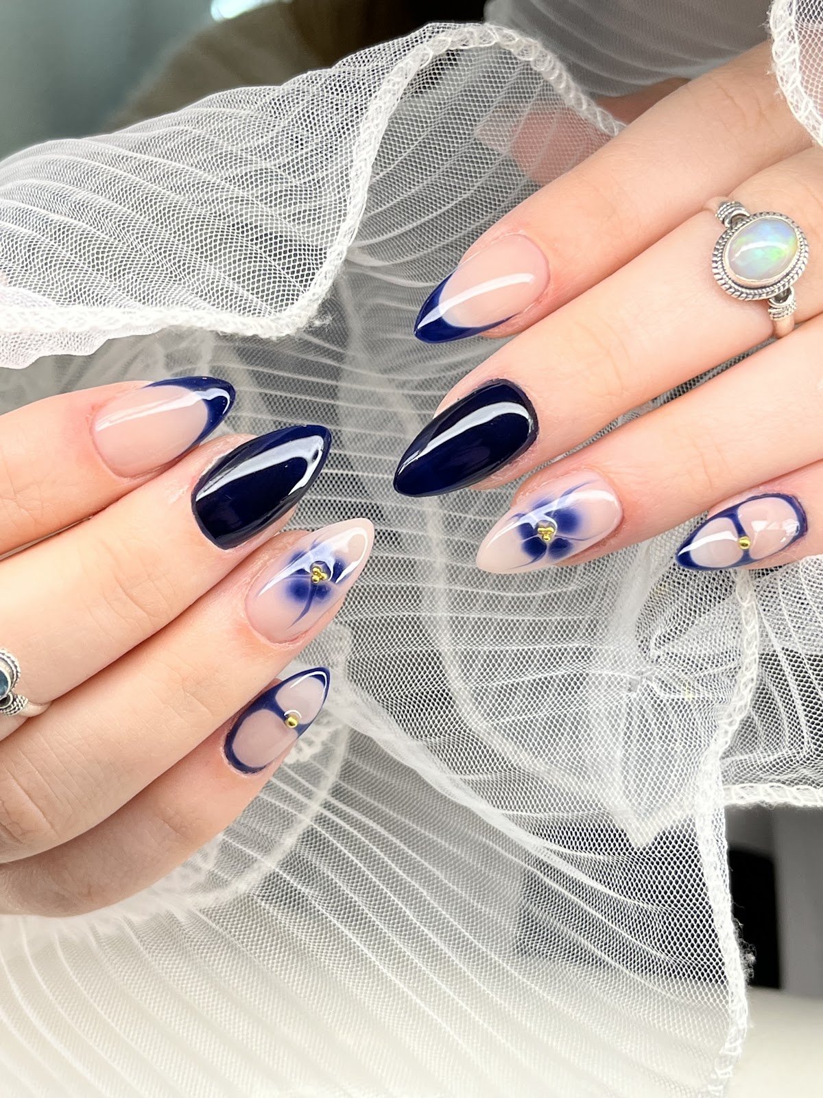 Maca Nail Artist - Nail Salon in Charlottetown