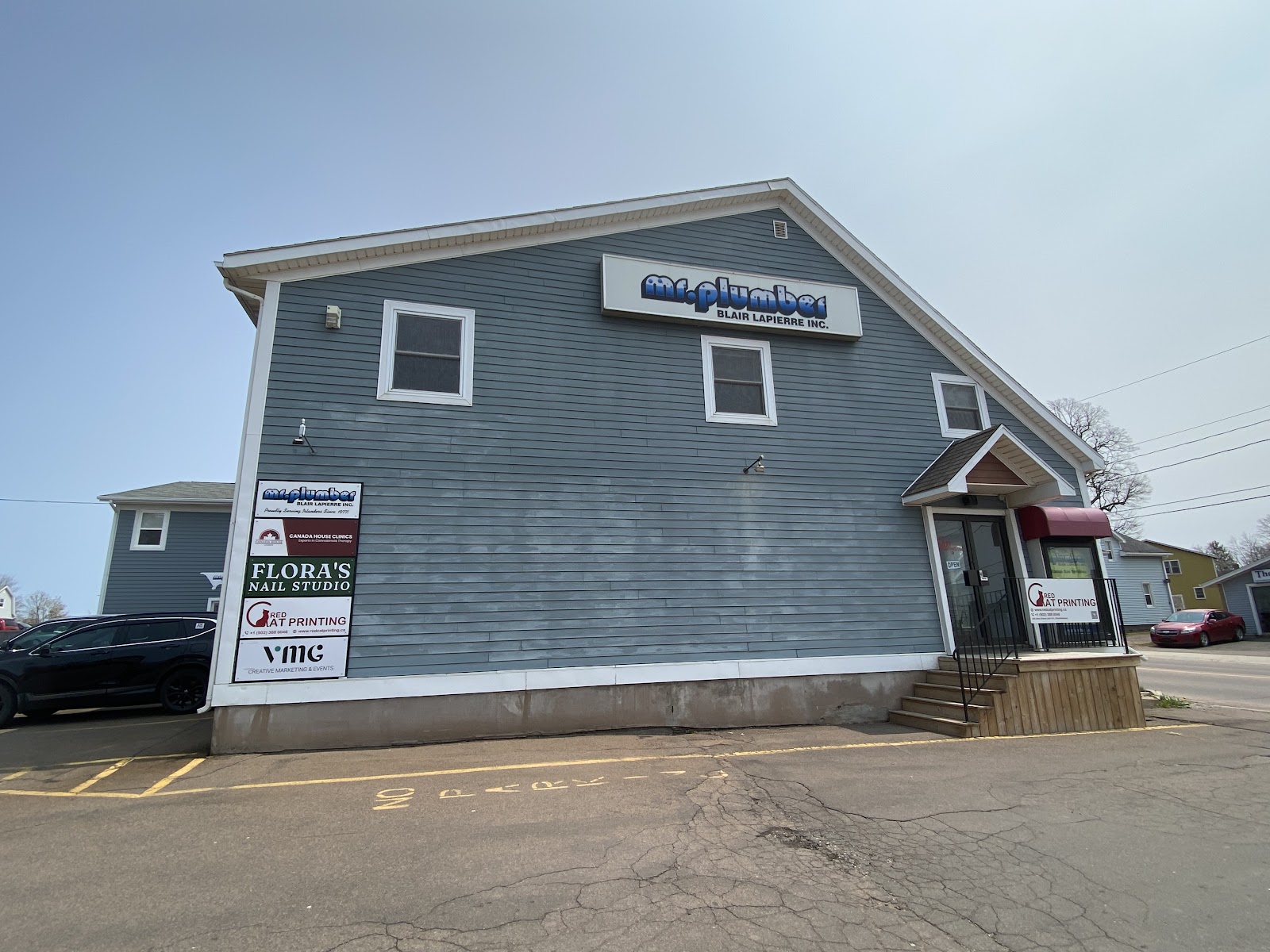 Flora's Nail Studio - Nail Salon in Charlottetown