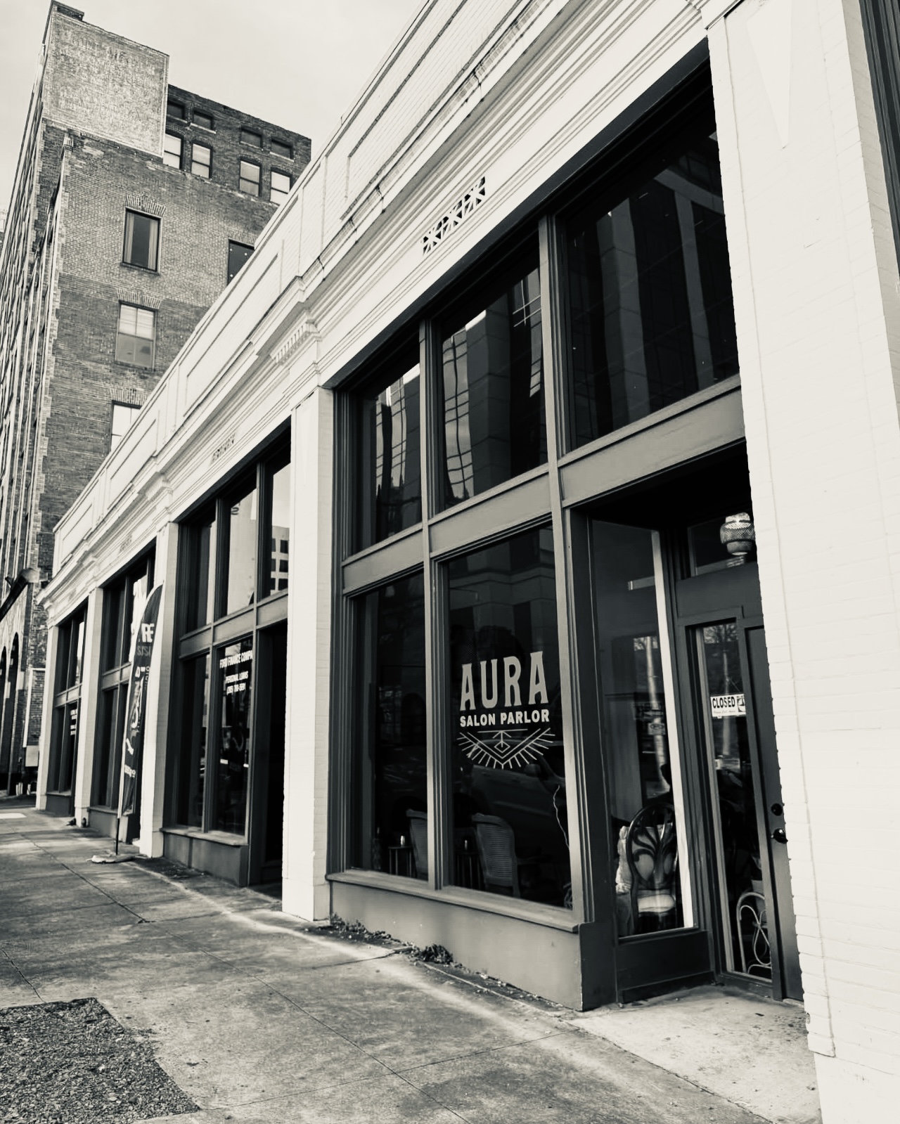 Aura Salon Parlor - Barbershop in Birmingham
